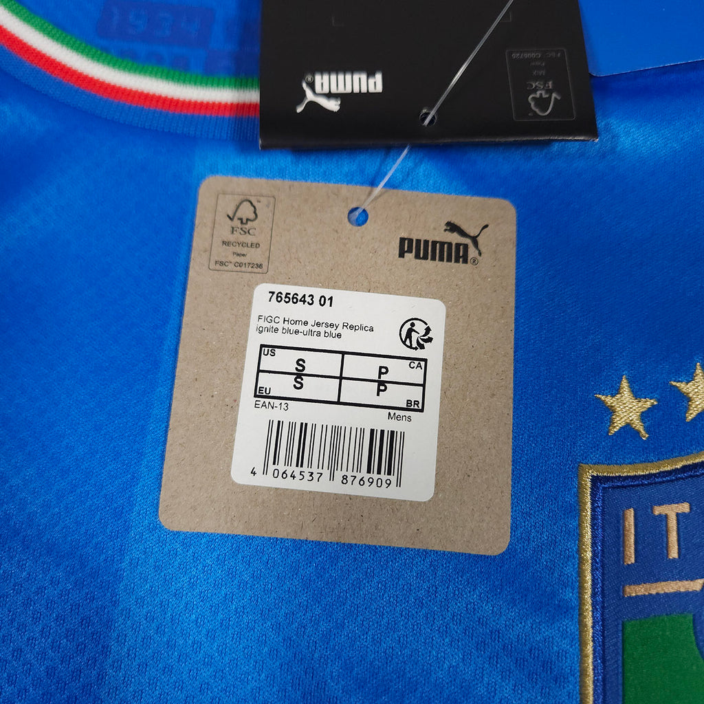 Italy Home Shirt 2022 detailed view 9