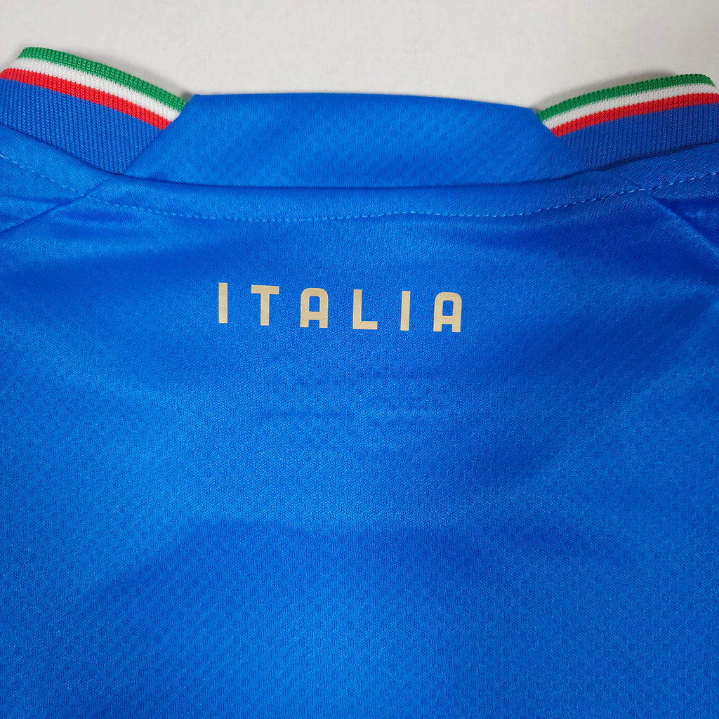 Italy Home Shirt 2022 detailed view 4