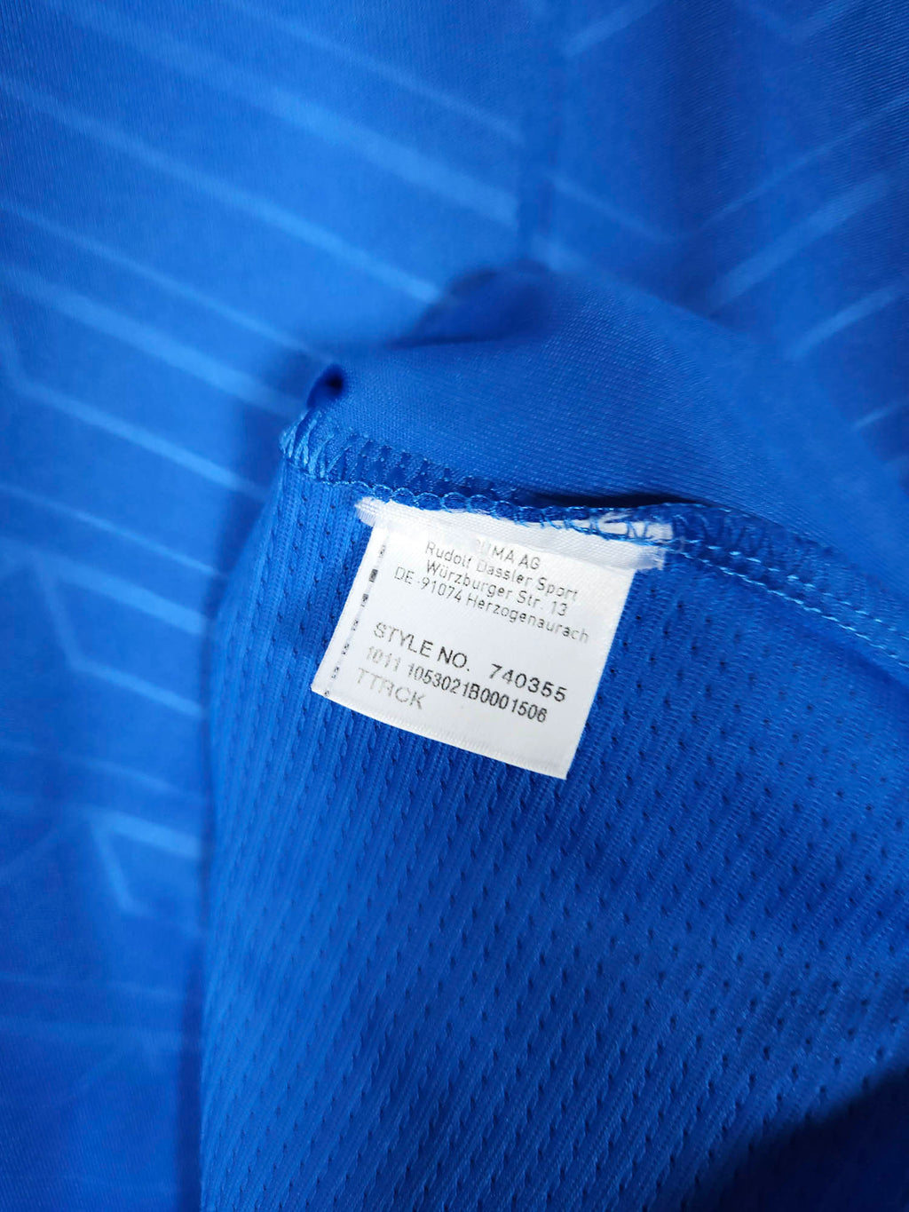 2012-13 Italy Home Shirt - detailed view