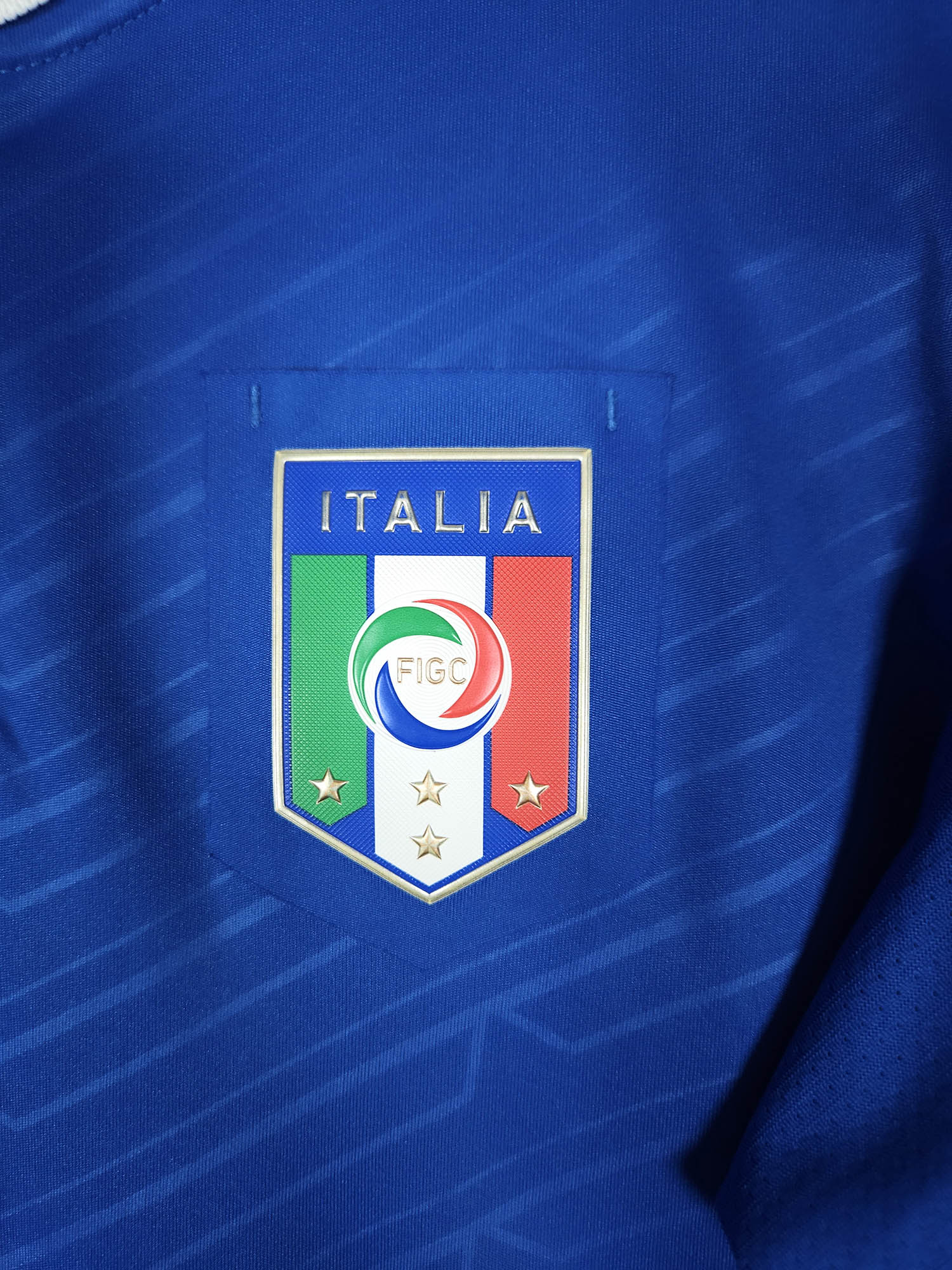 2012-13 Italy Home Shirt detailed view 2