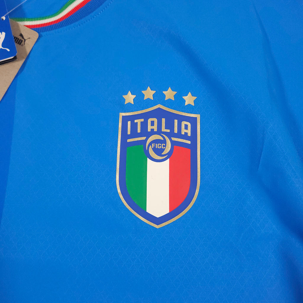 Italy Home Shirt 2022 – Authentic detailed view 1