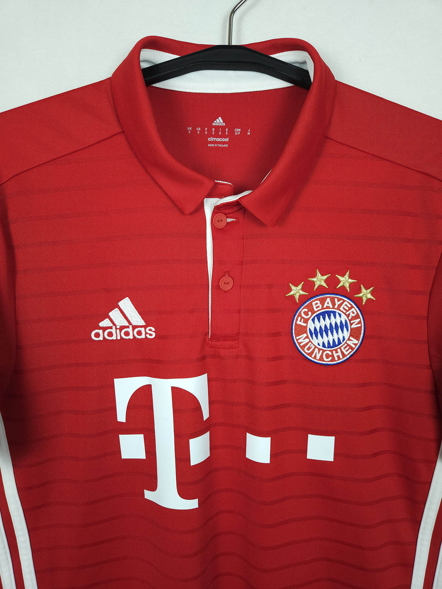 2016-17 Bayern München Thuisshirt Robben #10