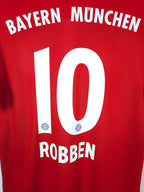 2016-17 Bayern Munich Home Shirt Robben #10 - detailed view