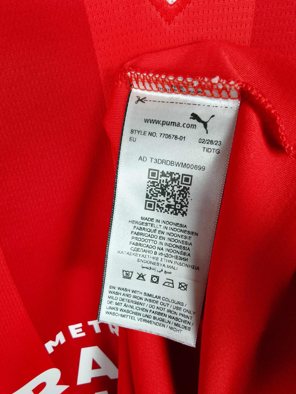 2023-24 PSV thuisshirt - detailfoto