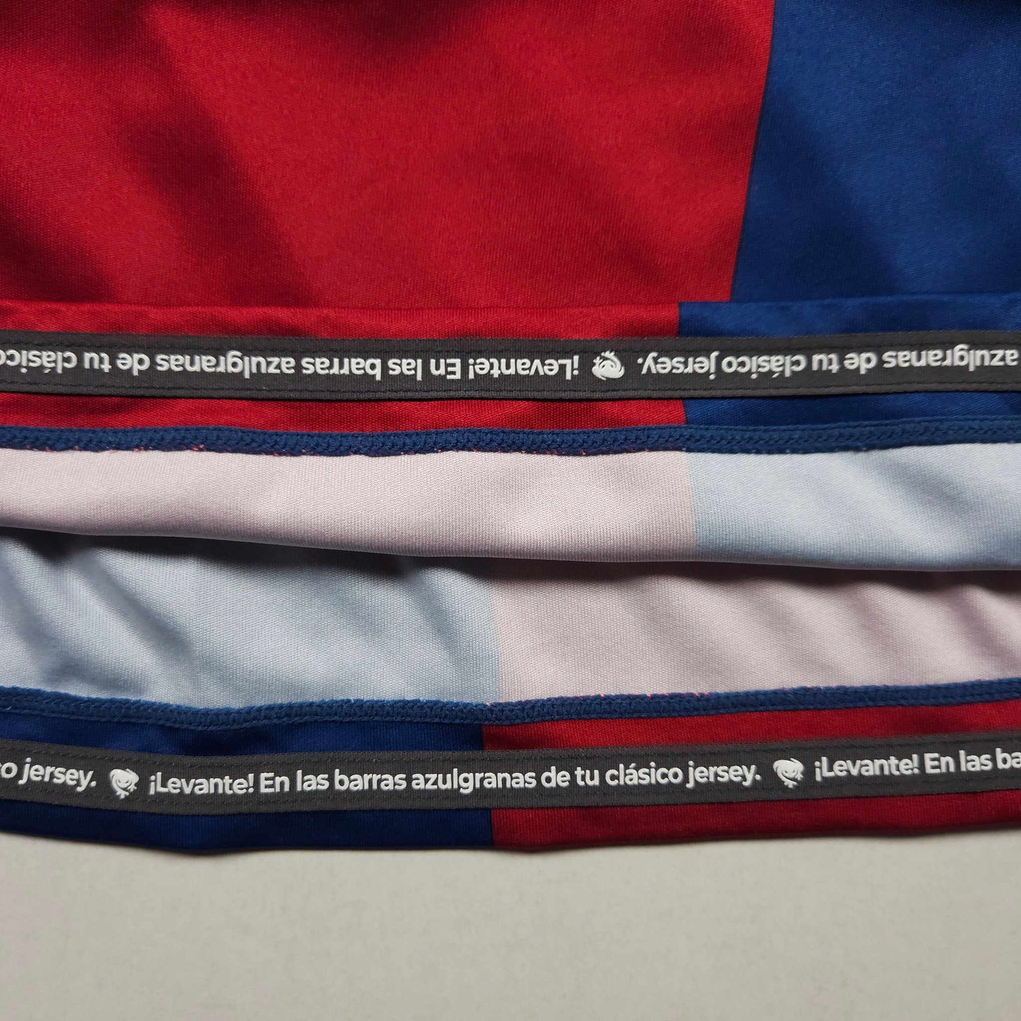 2020-21 Levante Home Shirt detailed view 8