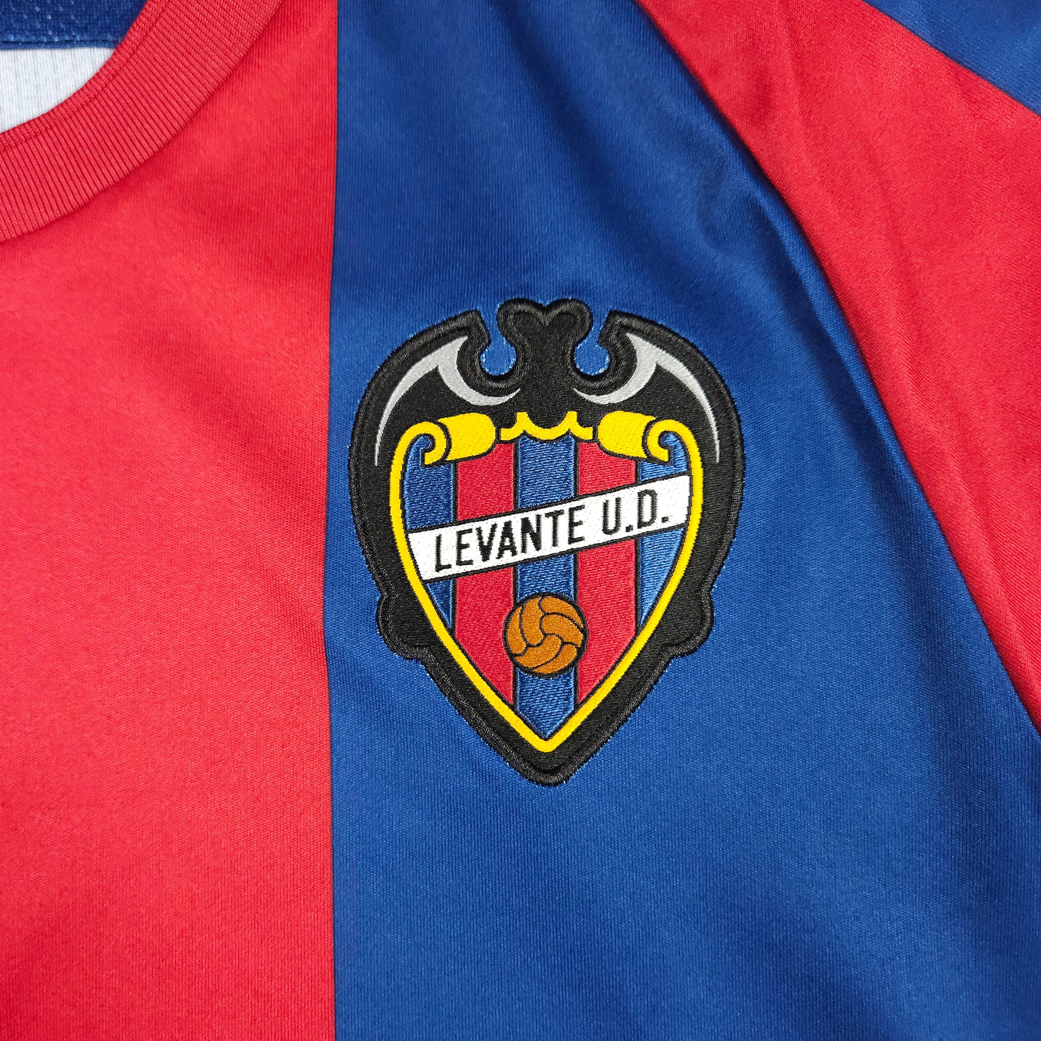 2020-21 Levante Home Shirt detailed view 1