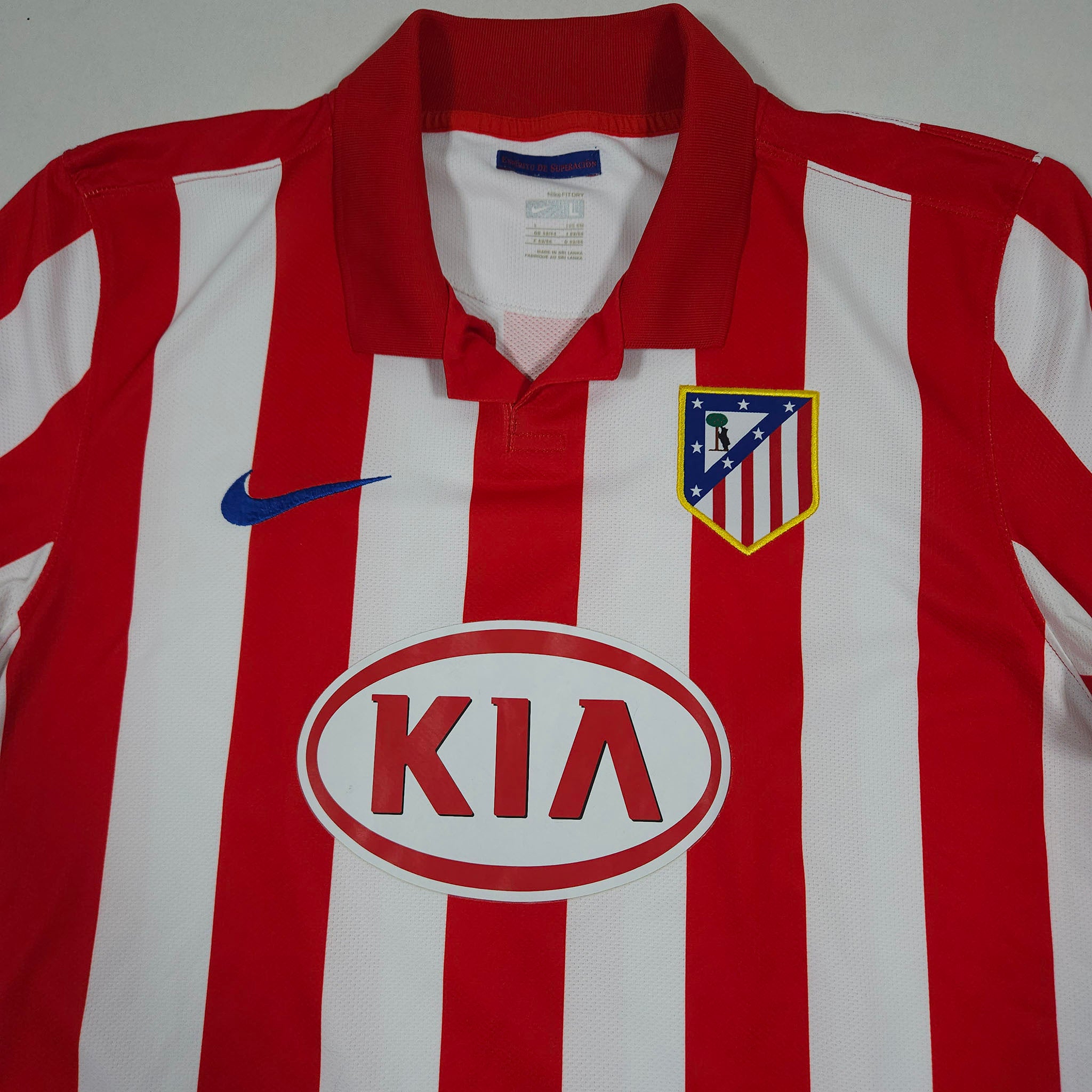 2009-10 Atletico Madrid Home Shirt detailed view 1
