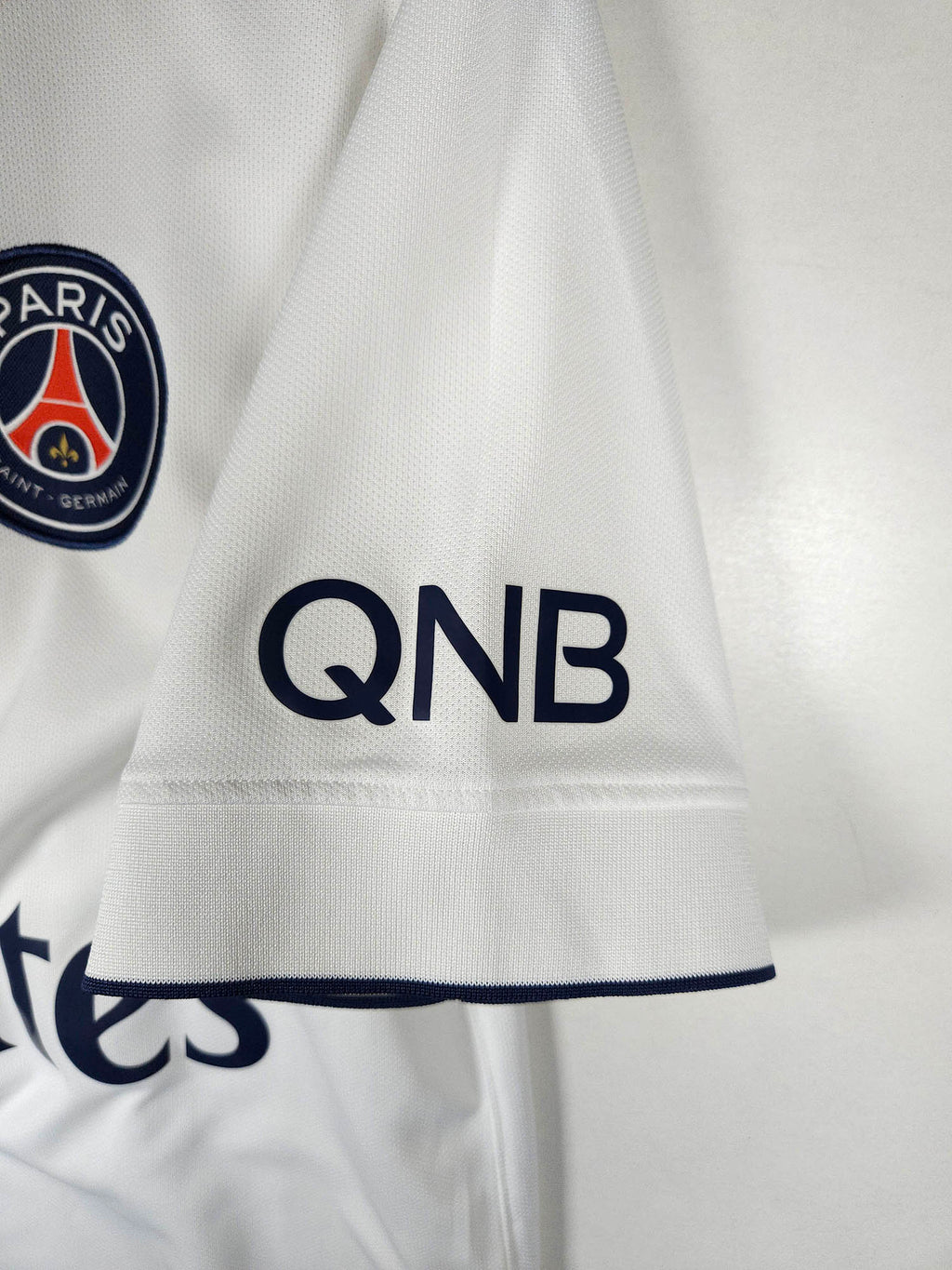 2014-15 Paris Saint-Germain Away Shirt - detailed view