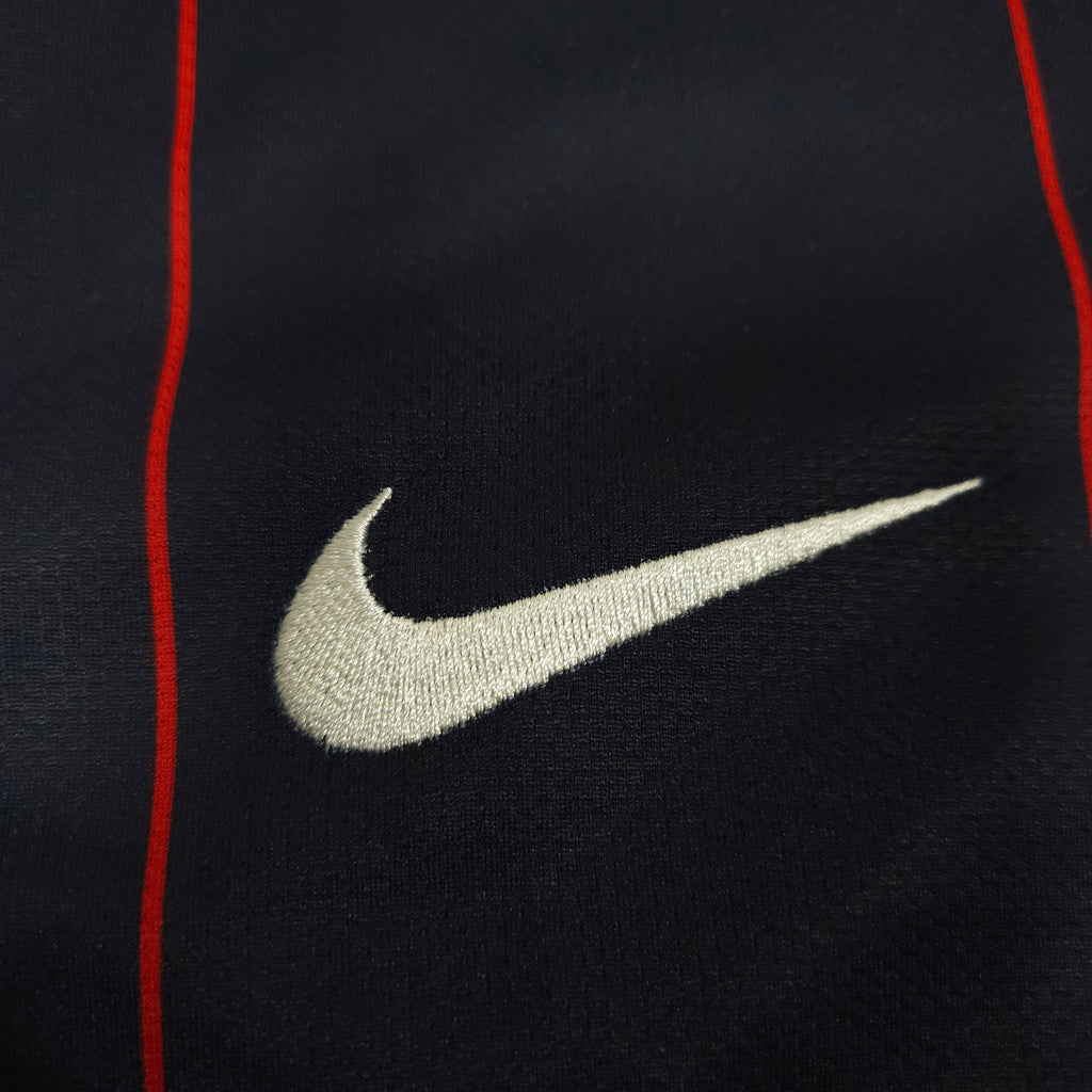 Paris Saint-Germain Home Shirt 2009-10 – Hoarau #9 detailed view 2
