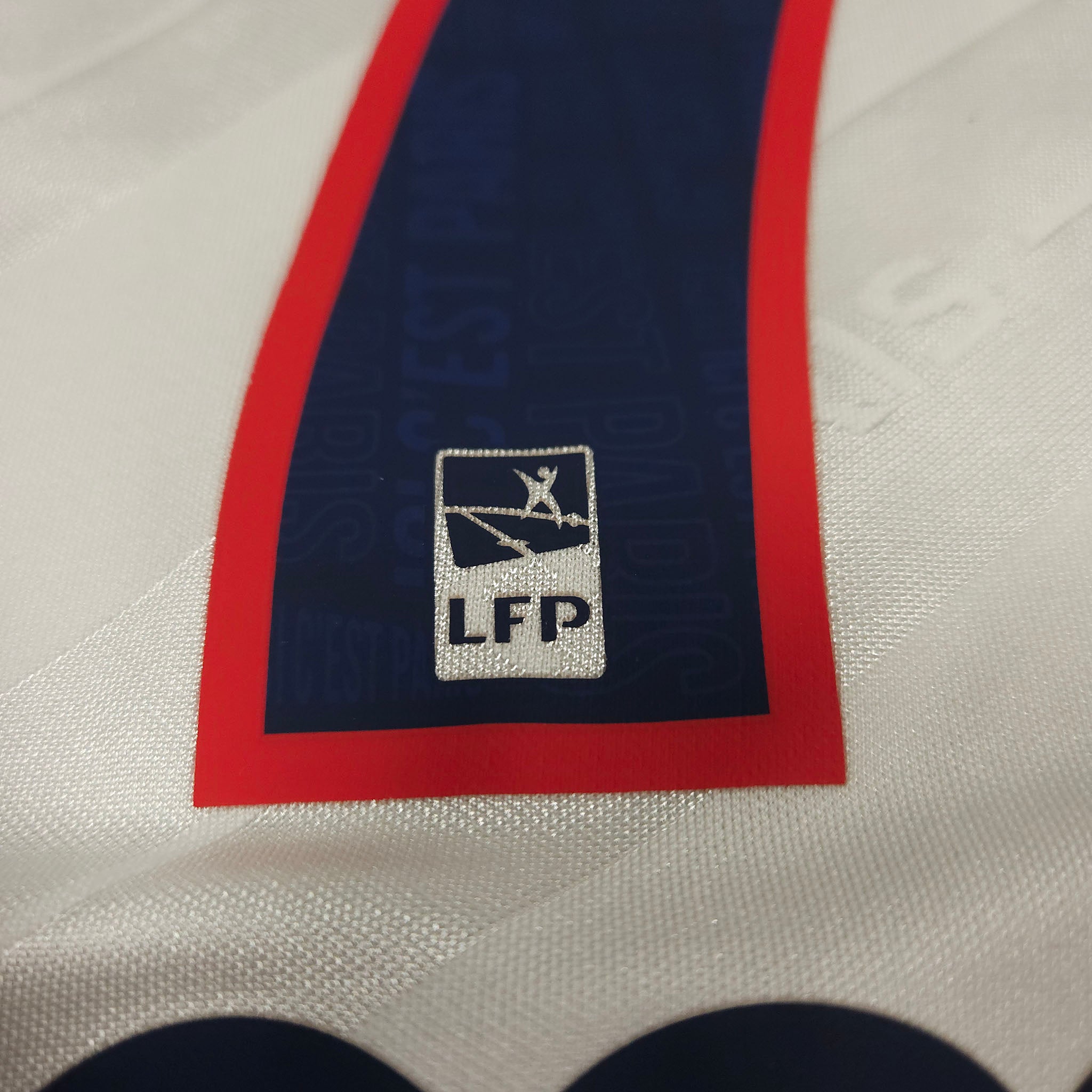 2019-20 Paris Saint-Germain Third Shirt Mbappé #7 detailed view 7