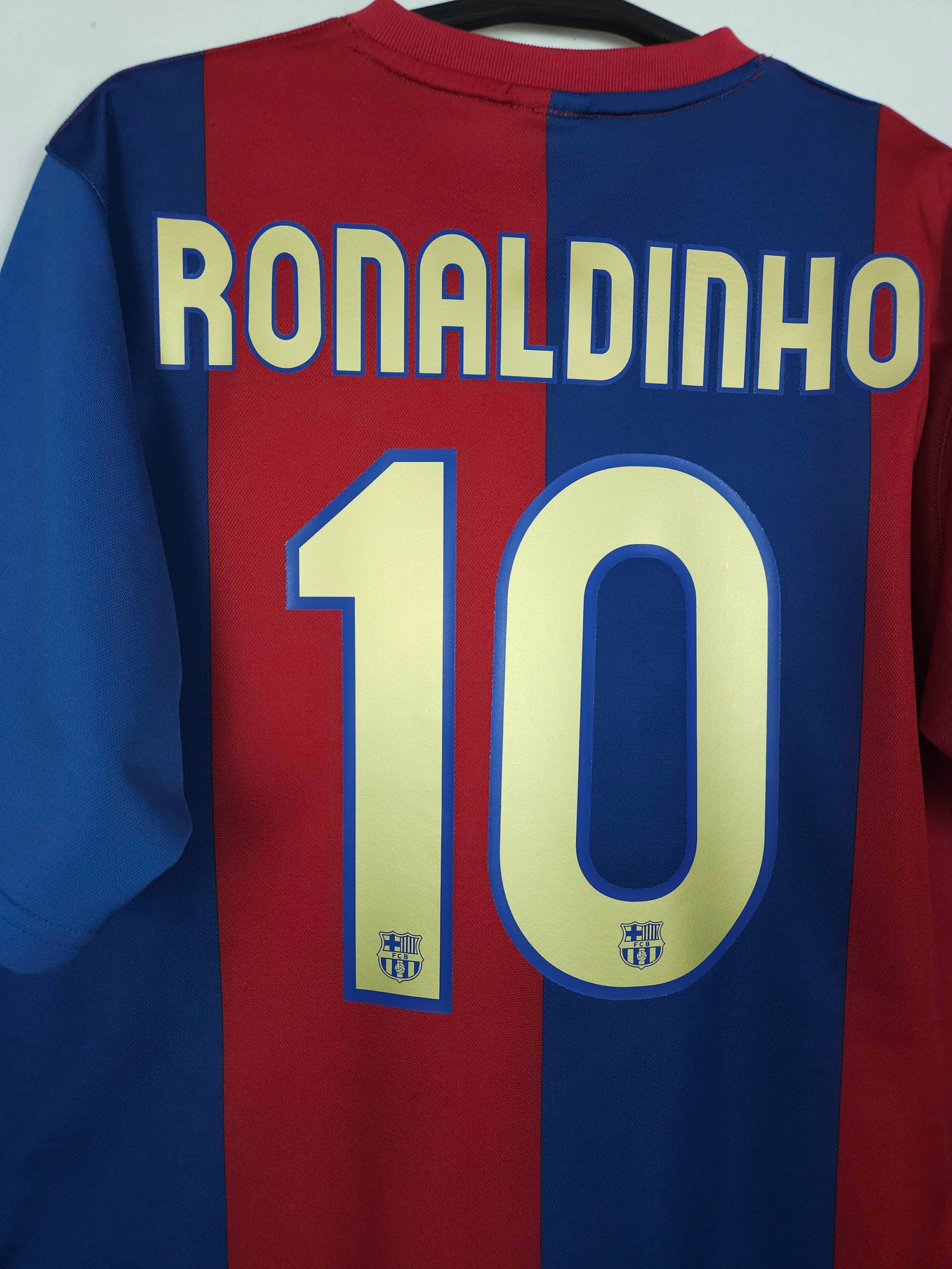 2006-07 Barcelona Thuisshirt Ronaldinho #10