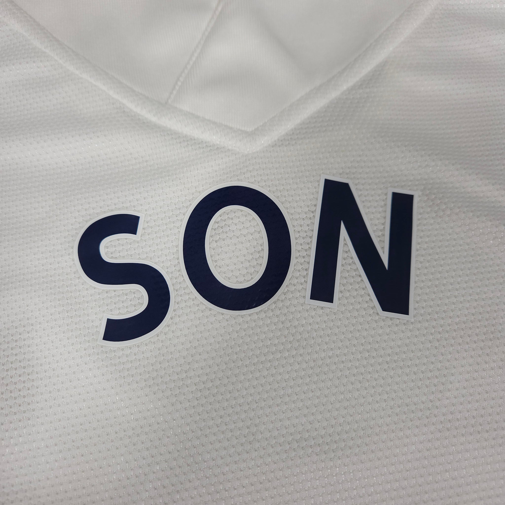2021-22 Tottenham Hotspur Home Shirt Son #7 detailed view 3