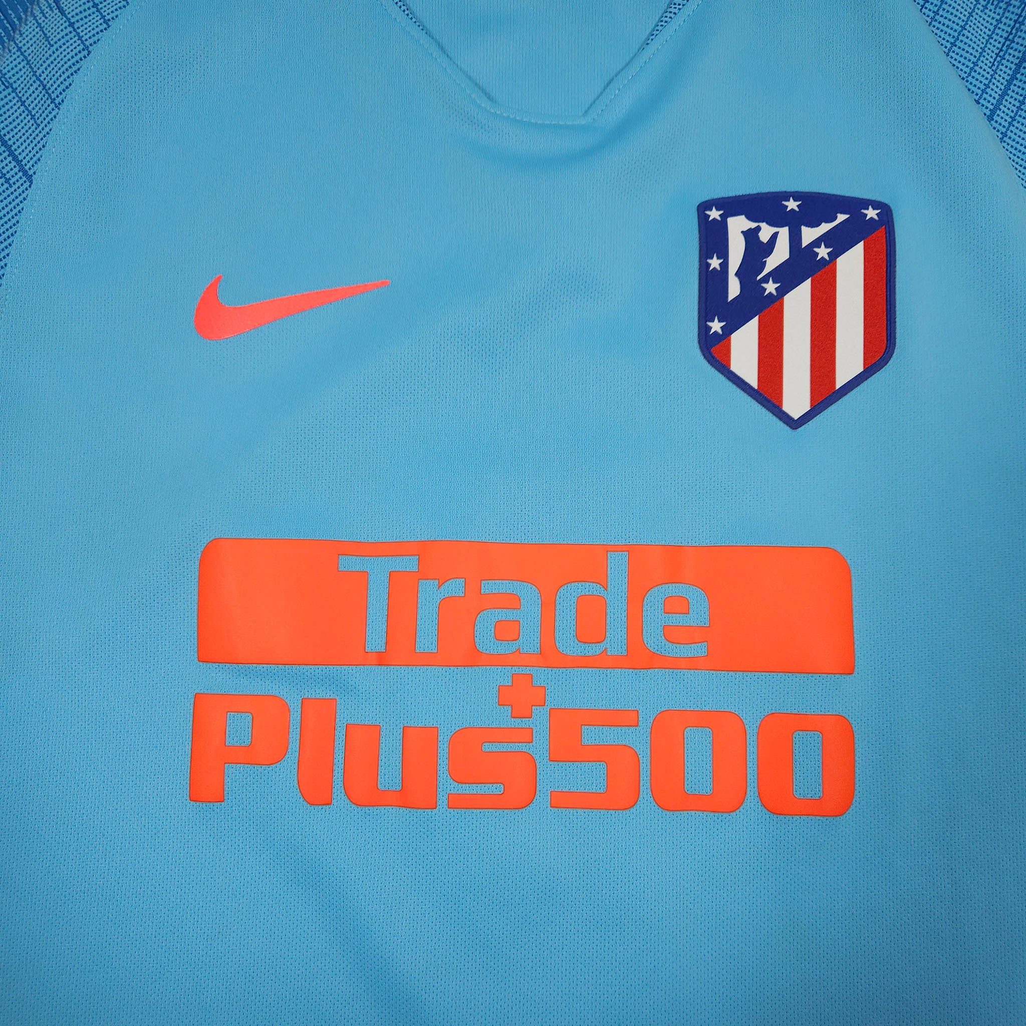 2018-19 Atletico Madrid Away Shirt Griezmann #7 detailed view 1