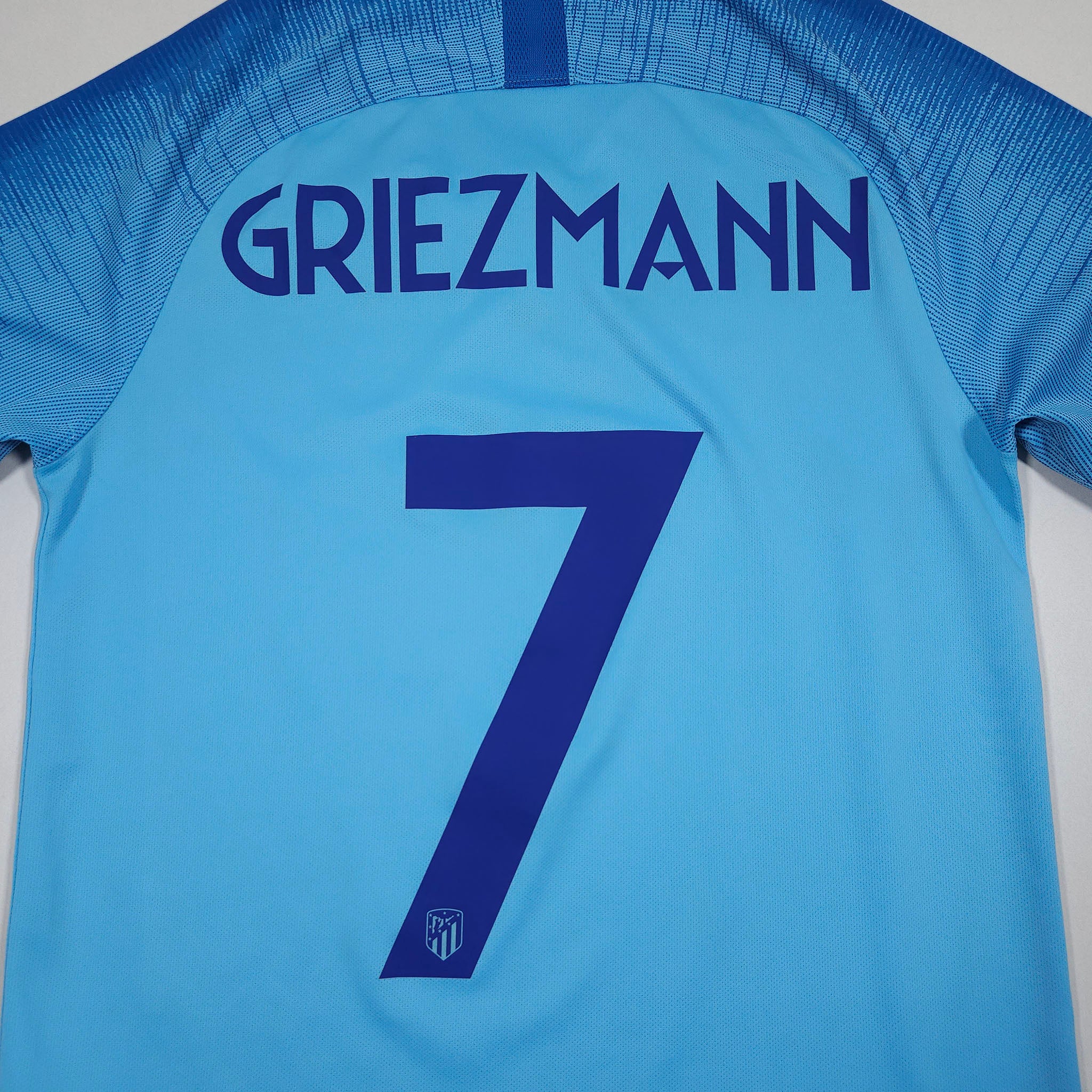 2018-19 Atletico Madrid Away Shirt Griezmann #7 detailed view 7