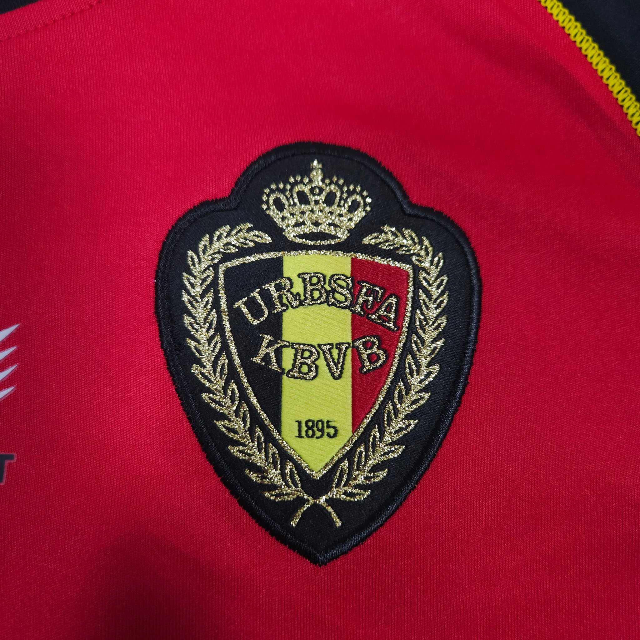 2012-13 Belgium Training Shirt detailed view 2