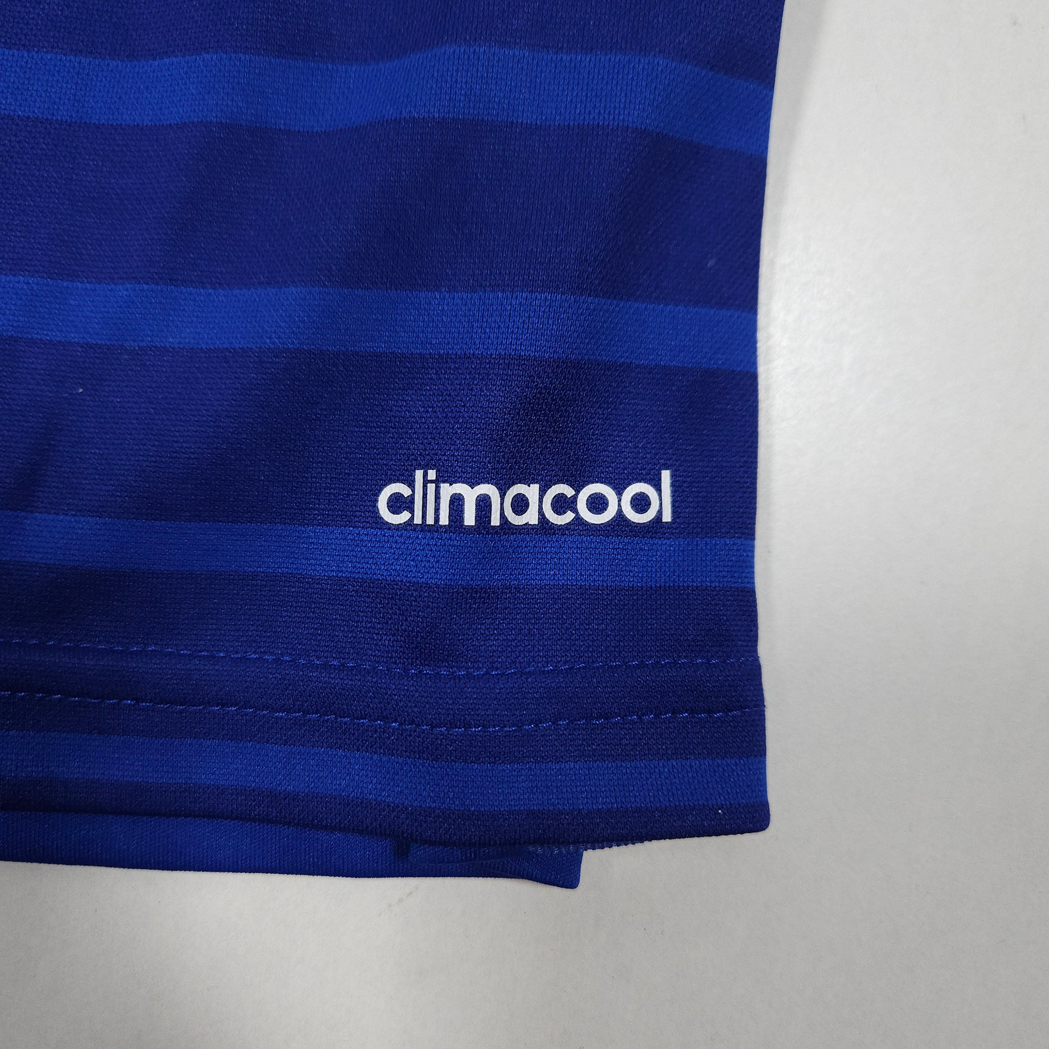 2014-15 Chelsea Home Shirt Hazard #10 detailed view 4