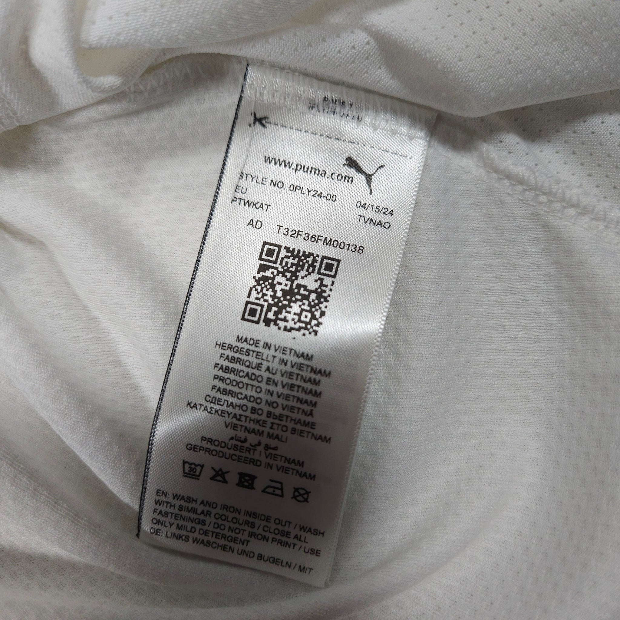 2024-25 Plymouth Argyle Away Shirt detailed view 9