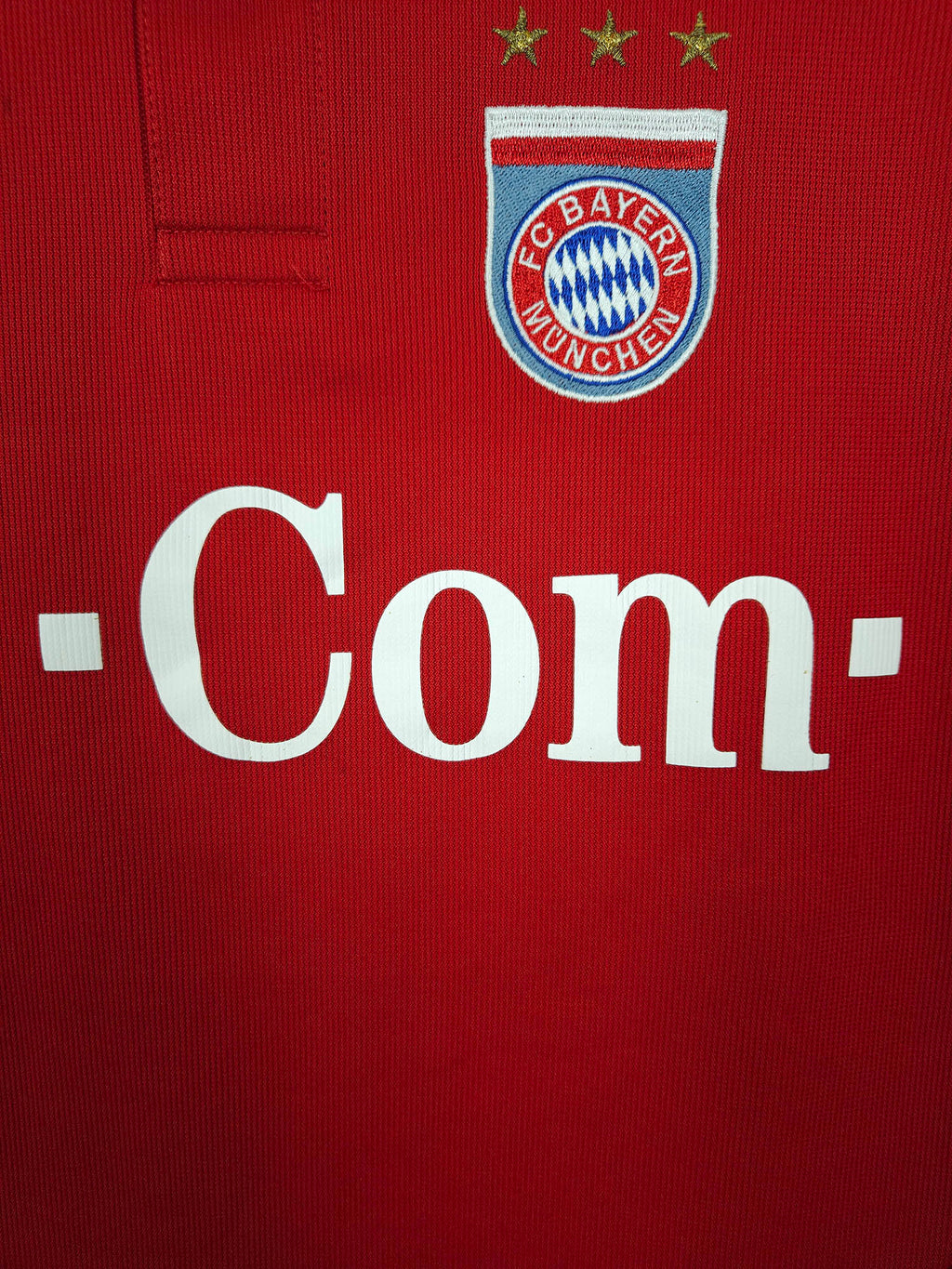 2005-06 Bayern Munich Home Shirt Makaay #10 - detailed view
