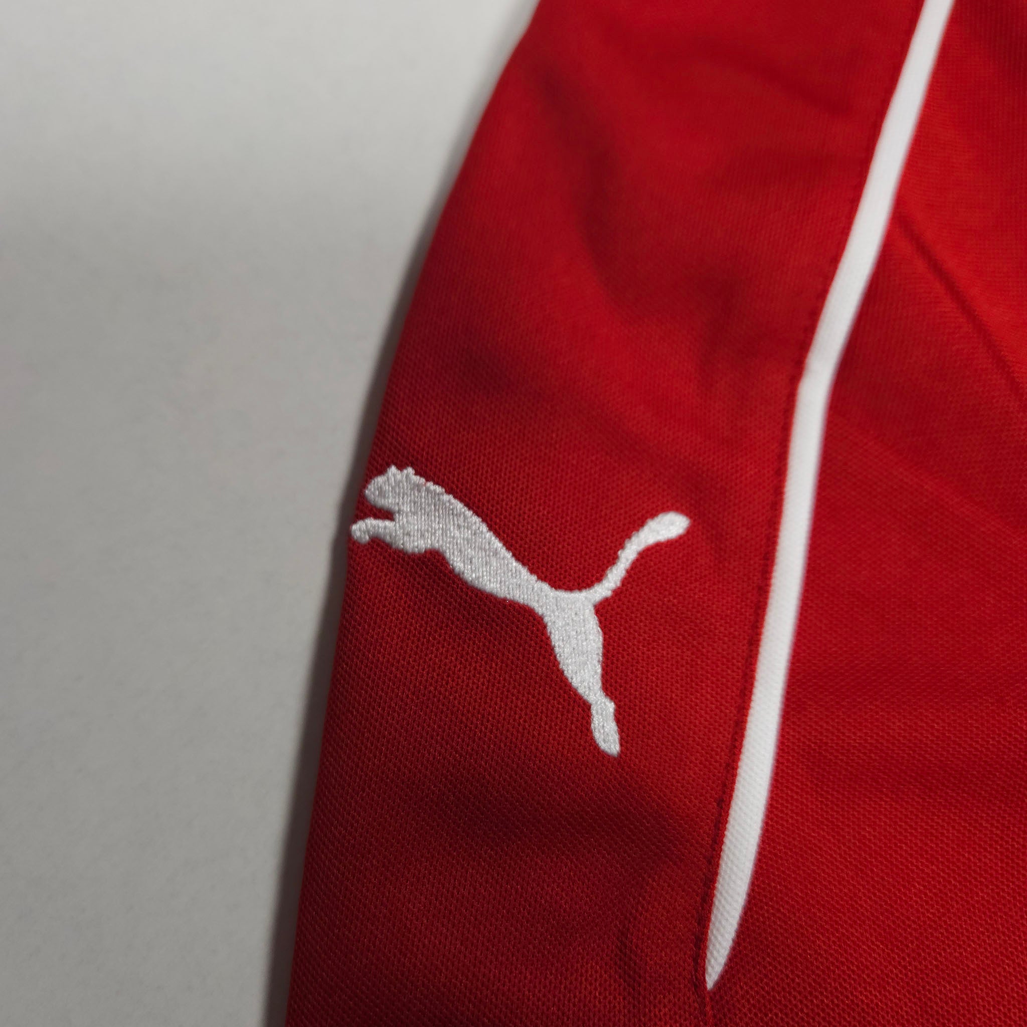 2017-18 Rangers Away Shirt detailed view 5