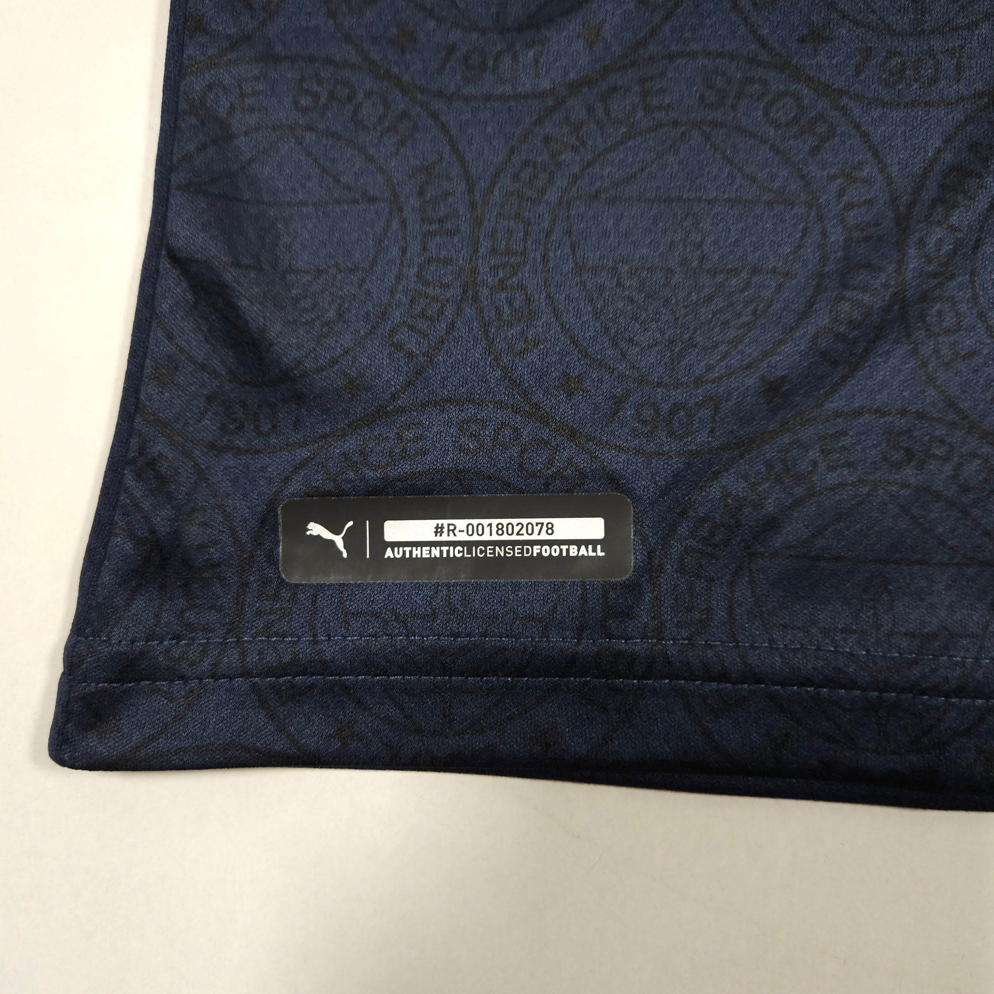 2021-22 Fenerbahce Third Shirt detailed view 4