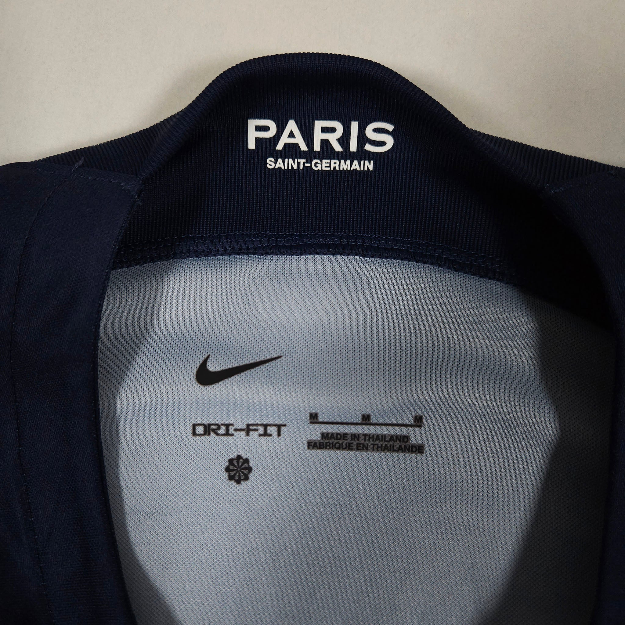 2023-24 Paris Saint-Germain Home Shirt Neymar Jr. #10 detailed view 15