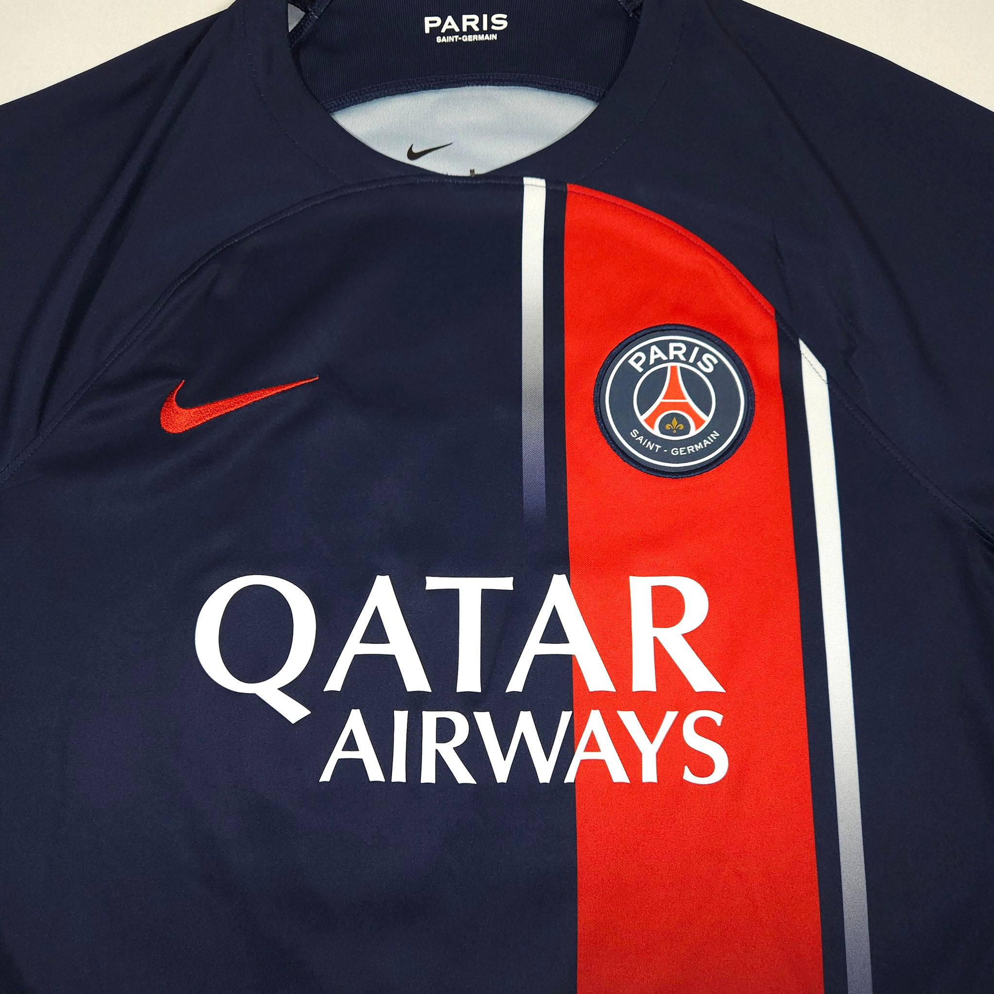 2023-24 Paris Saint-Germain Home Shirt Neymar Jr. #10 detailed view 1