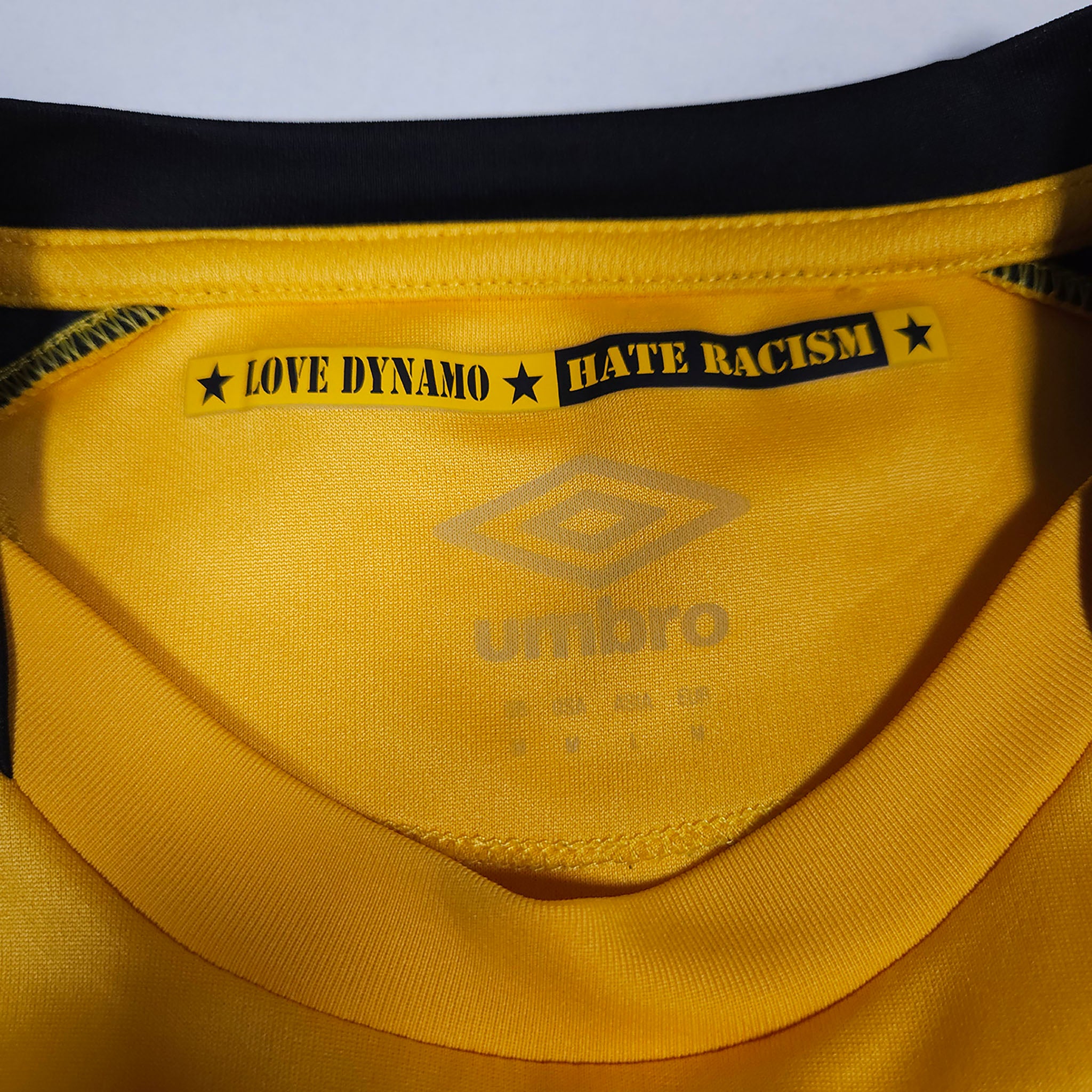 2021-22 Dynamo Dresden Home Shirt detailed view 5