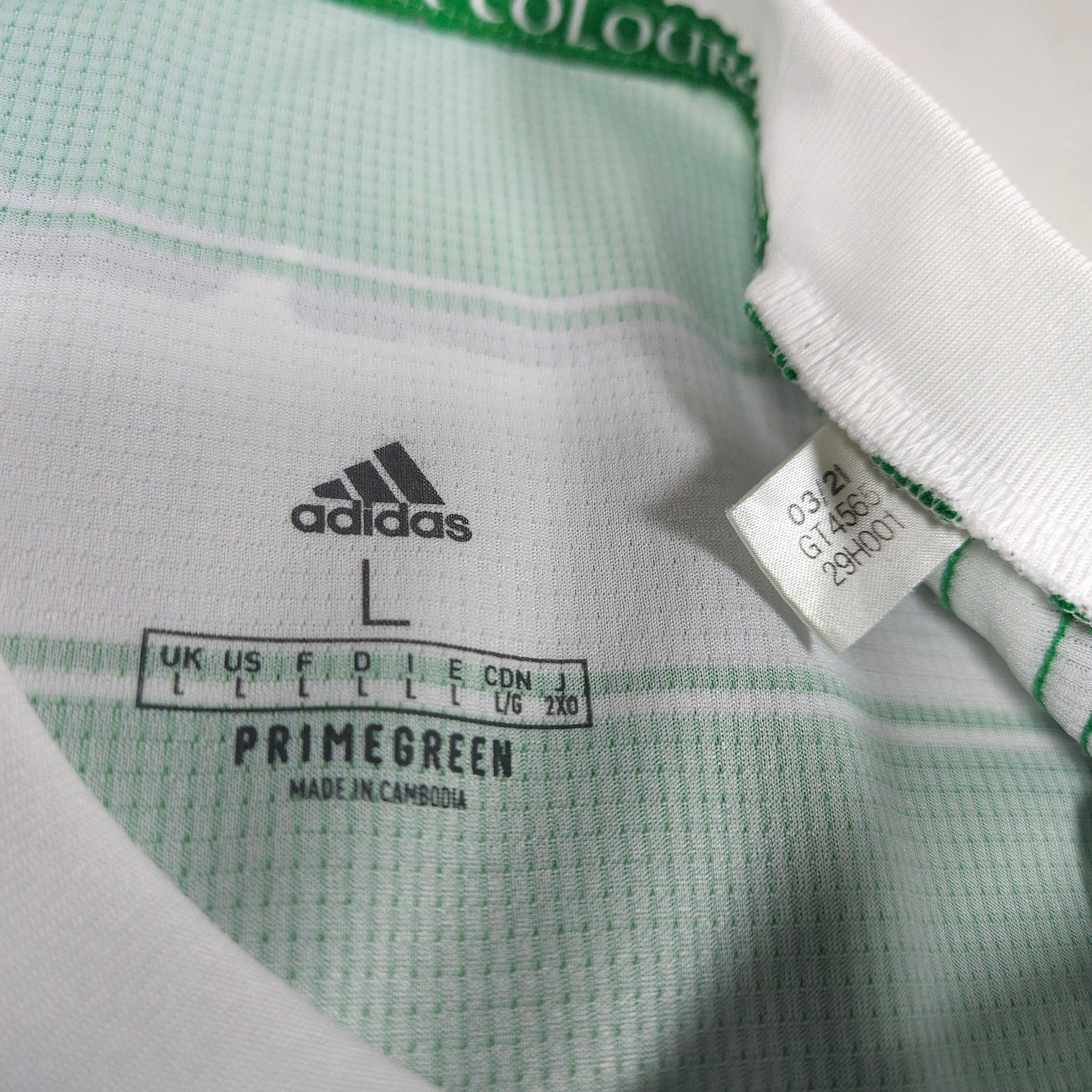 2021-22 Celtic Home Shirt detailed view 7