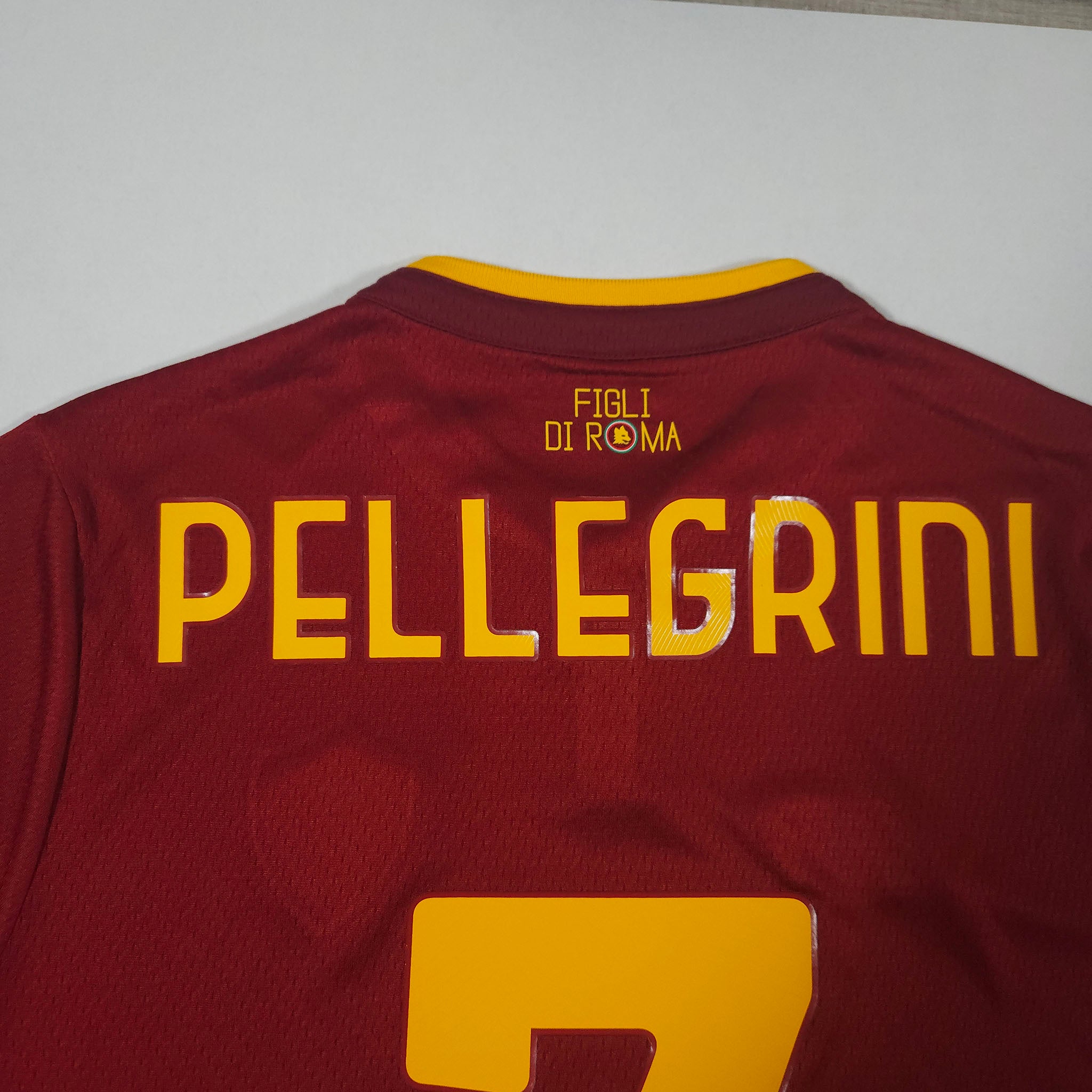 2022-23 AS Roma Home Shirt Pellegrini #7 - detailed view
