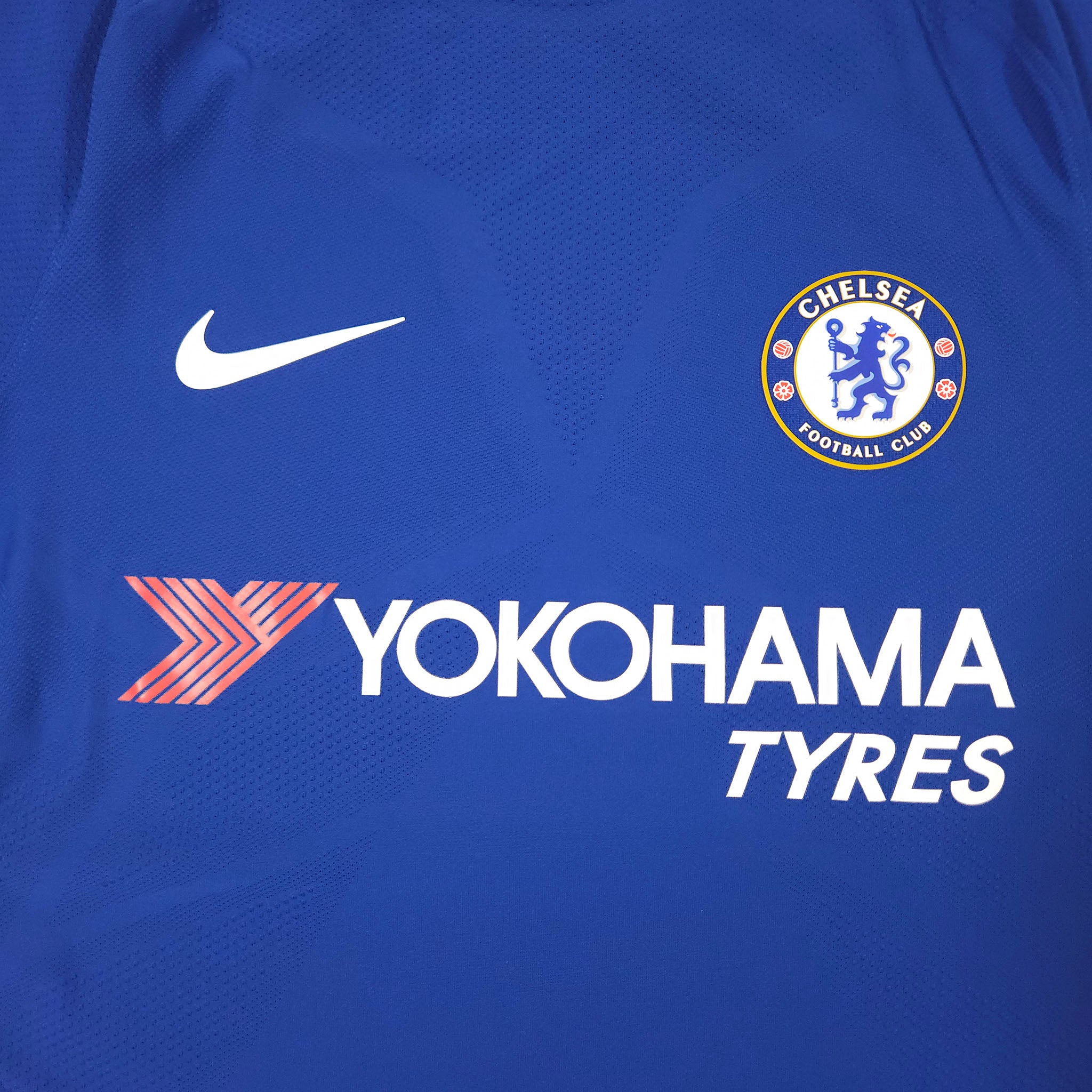 2017-18 Chelsea Authentic Home Shirt detailed view 1