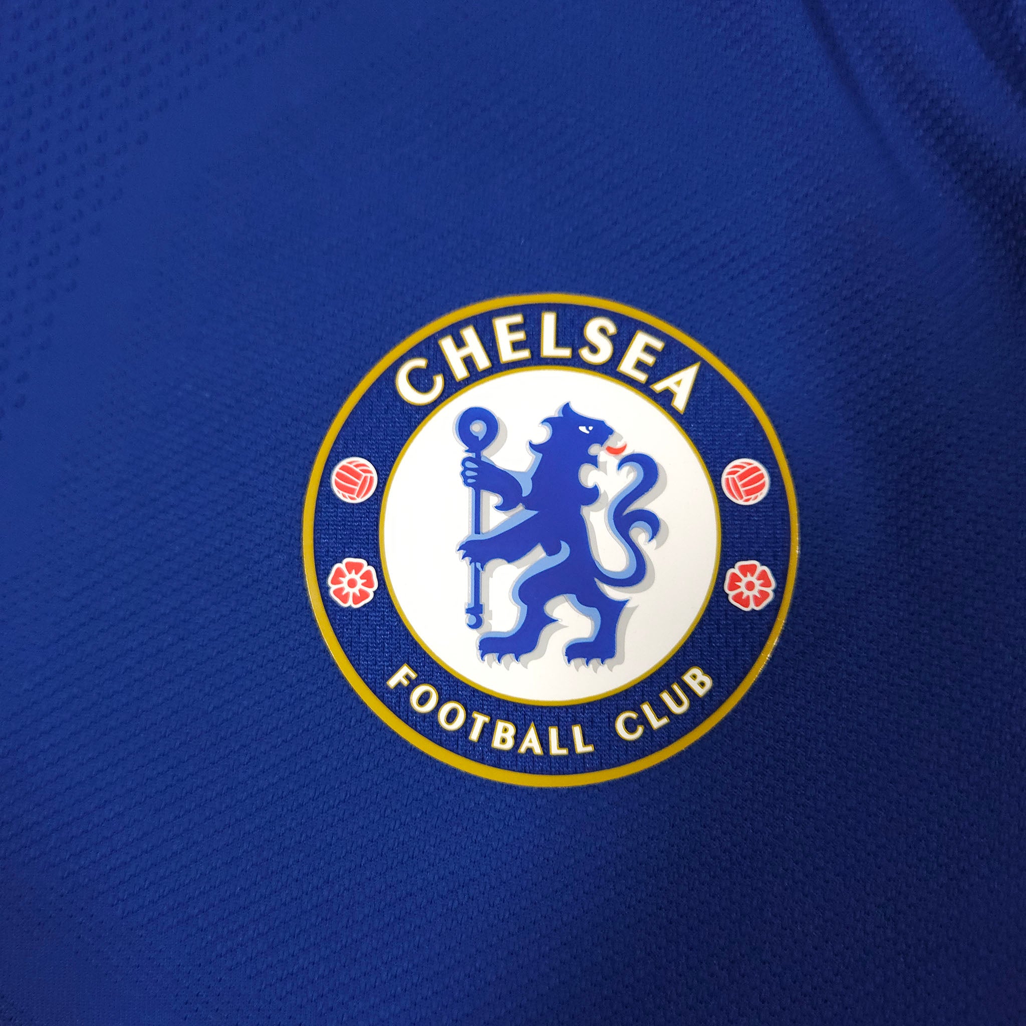 2017-18 Chelsea Authentic Home Shirt detailed view 2