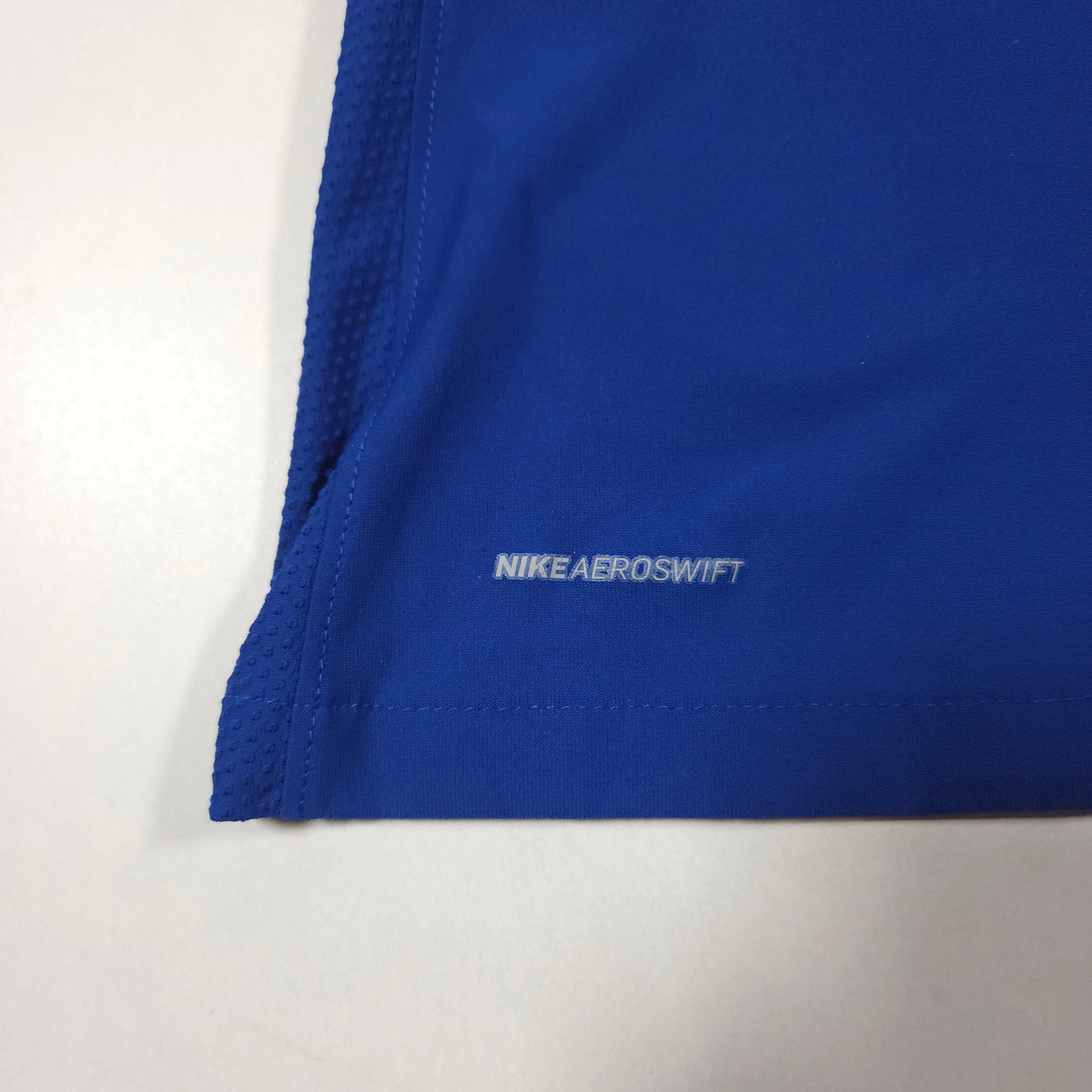 2017-18 Chelsea Authentic Home Shirt detailed view 5