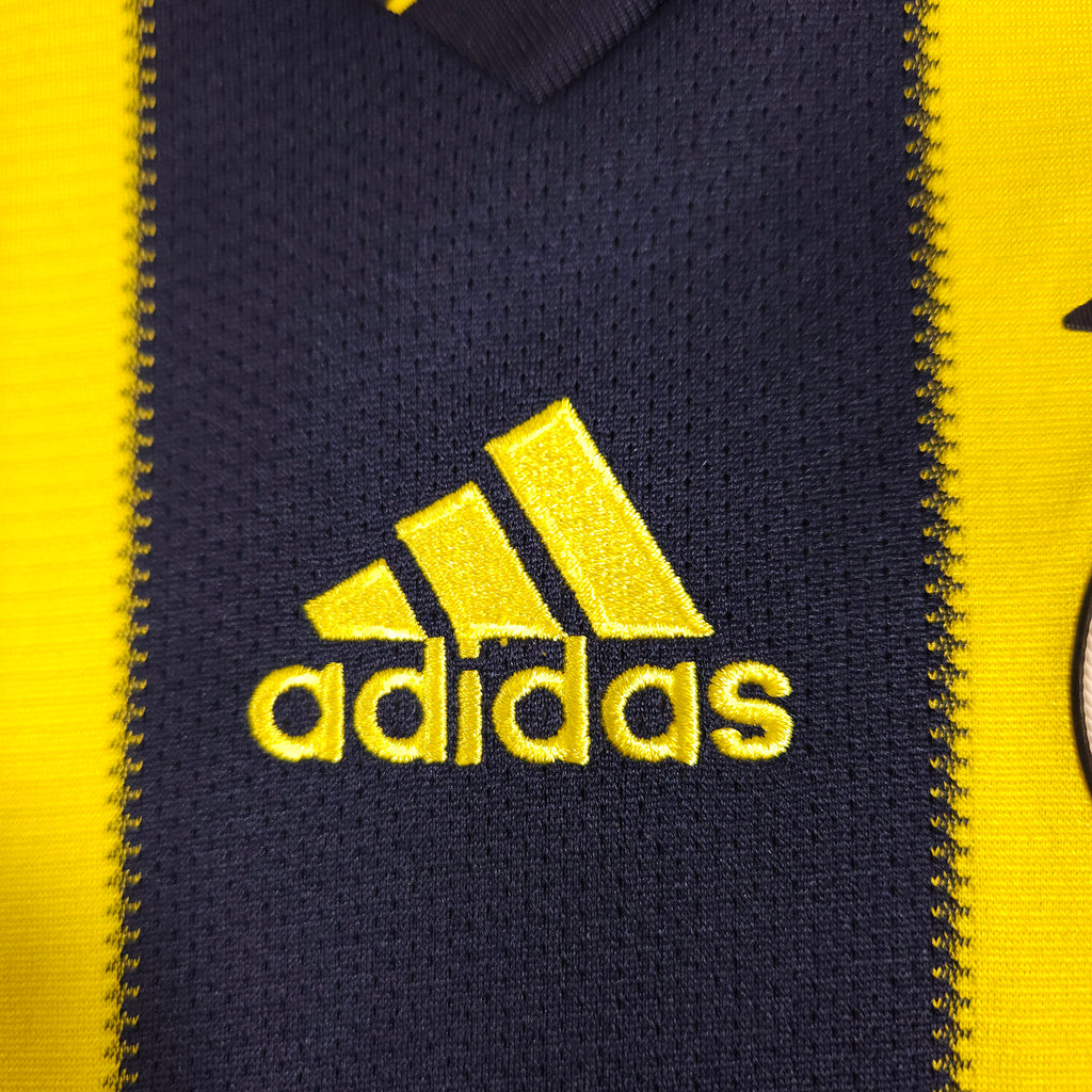 2018-19 Fenerbahce Home Shirt - detailed view