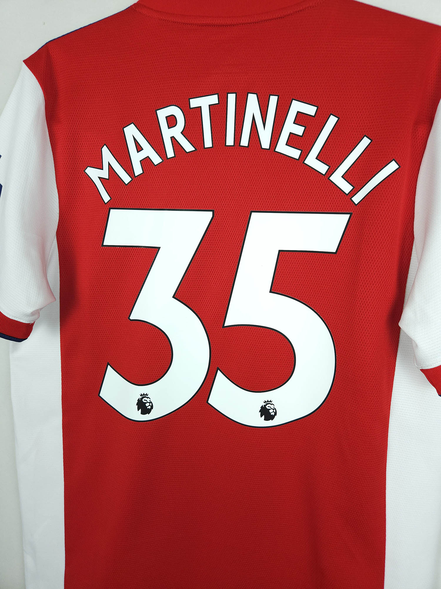 2021-22 Arsenal Thuisshirt Martinelli #35