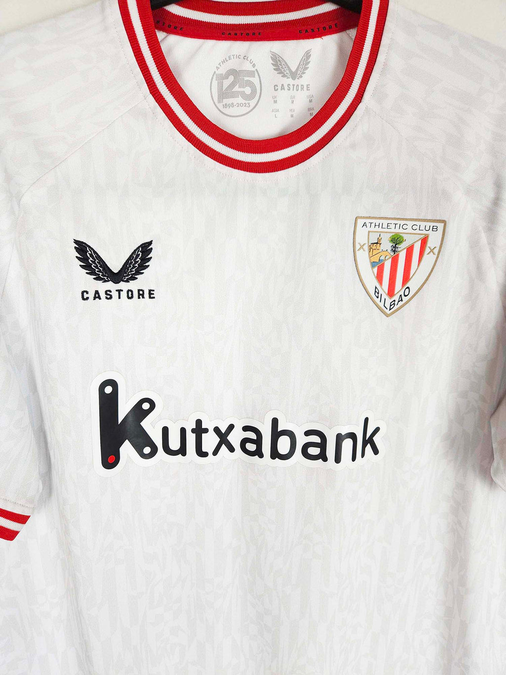 2023-24 Athletic Bilbao derde shirt