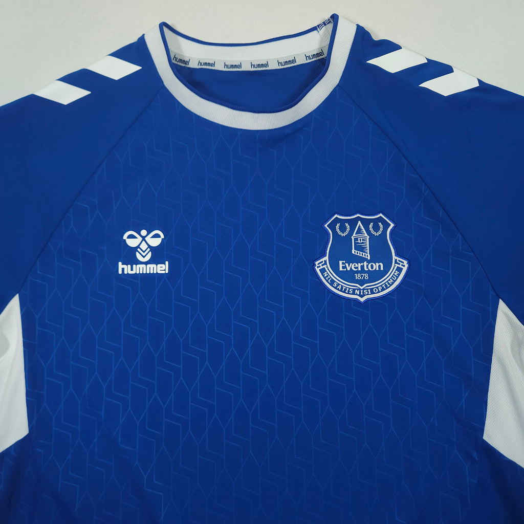 Everton Home Shirt 2022-23 detailed view 1