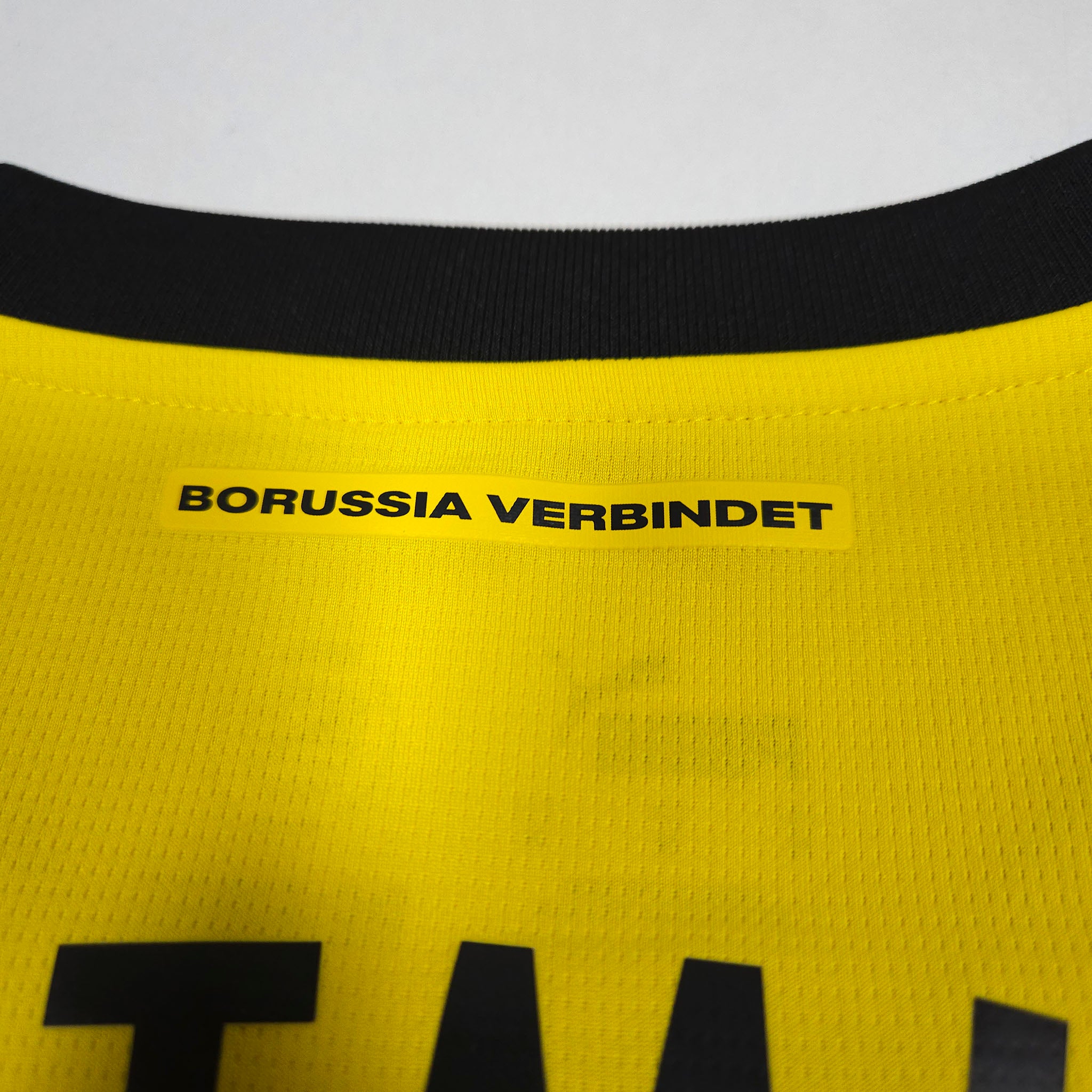 2024-25 Borussia Dortmund Home Shirt detailed view 7