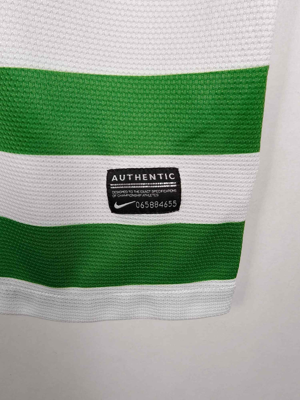 2012-13 Celtic Home Shirt - detailed view