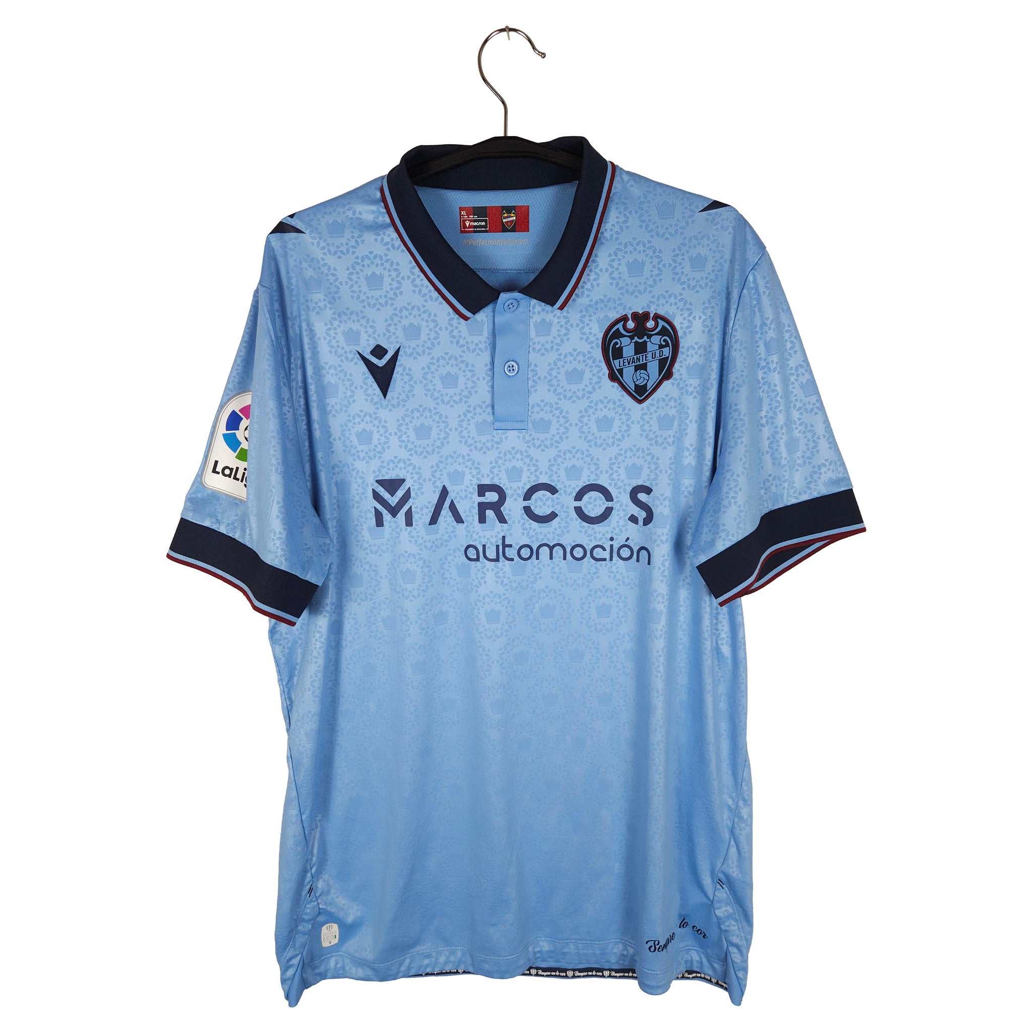 2023-24 Levante derde shirt