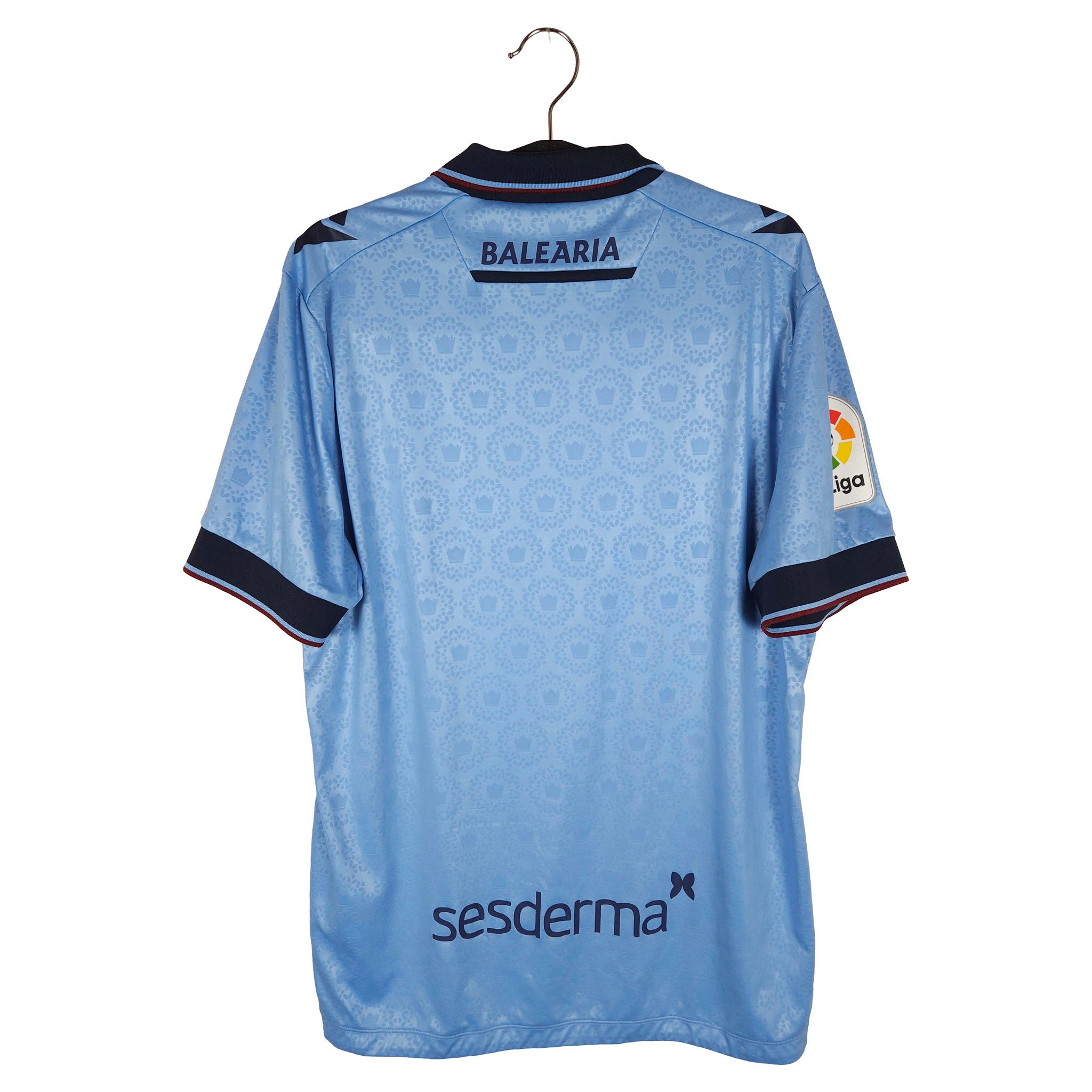 2023-24 Levante derde shirt