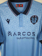 2023-24 Levante derde shirt