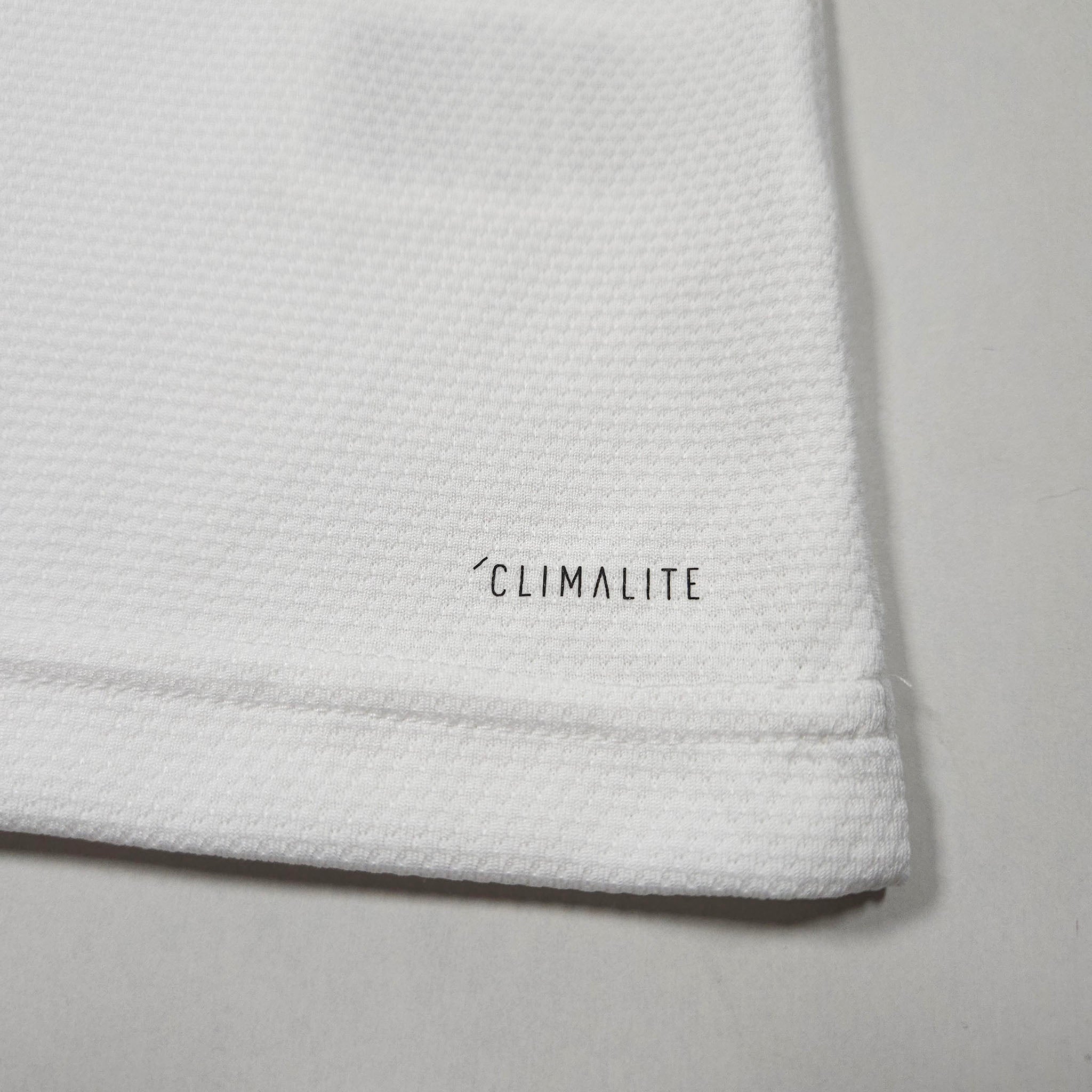 2018-19 Real Madrid Home Shirt Kroos #8 detailed view 4