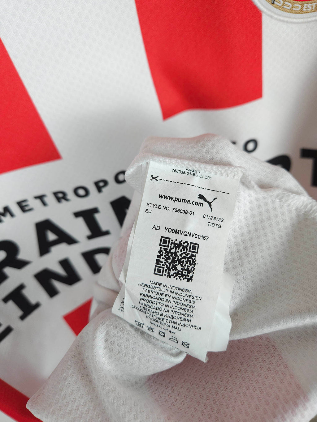 2022-23 PSV thuisshirt Xavi #7