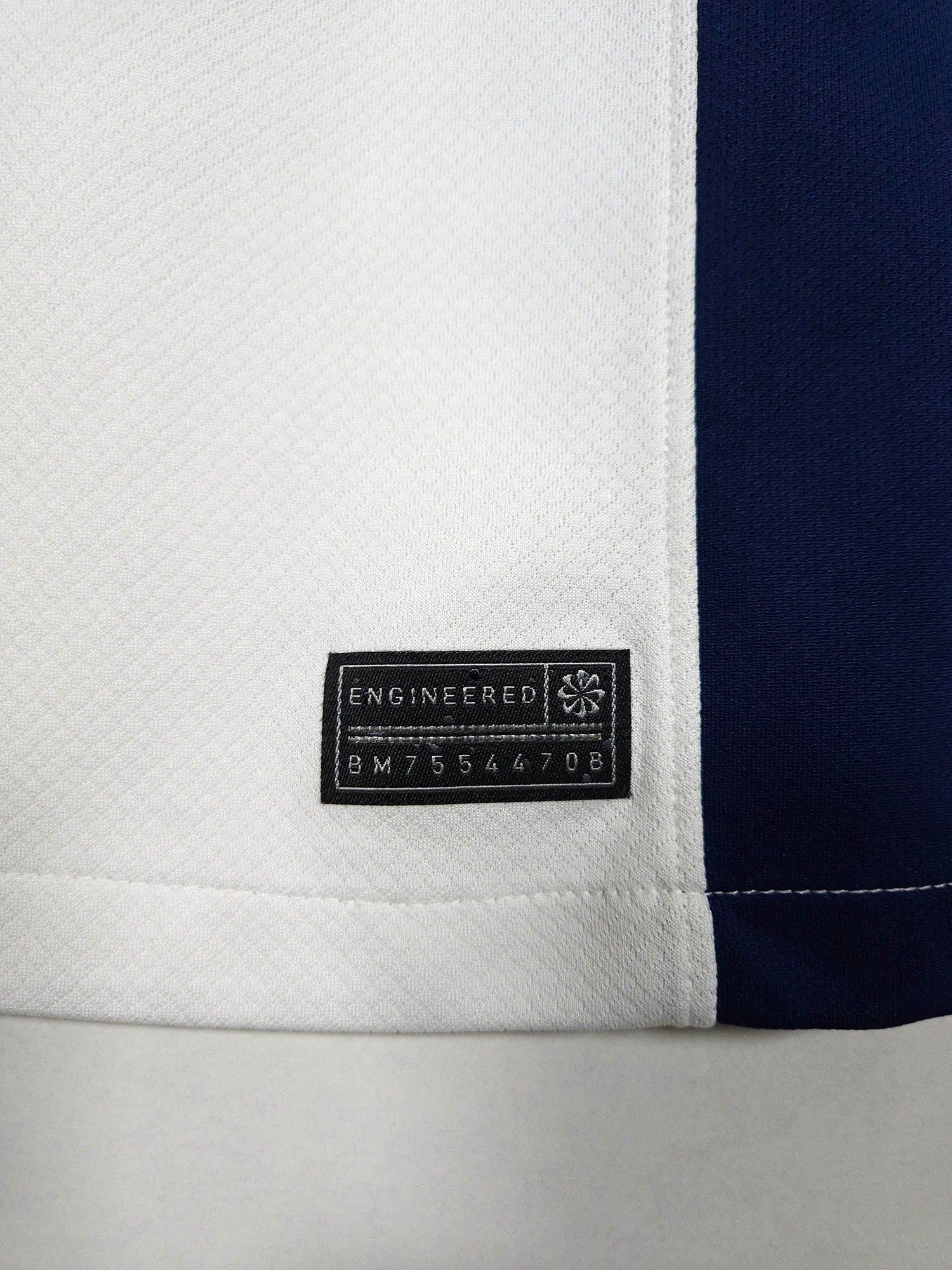 2024-26 England Home Shirt detailed view 2