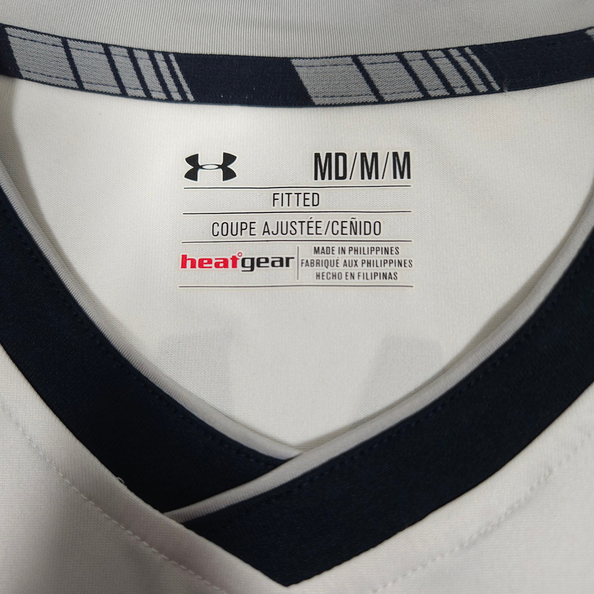 2015-16 Tottenham Hotspur Home Shirt Kane #10 detailed view 10
