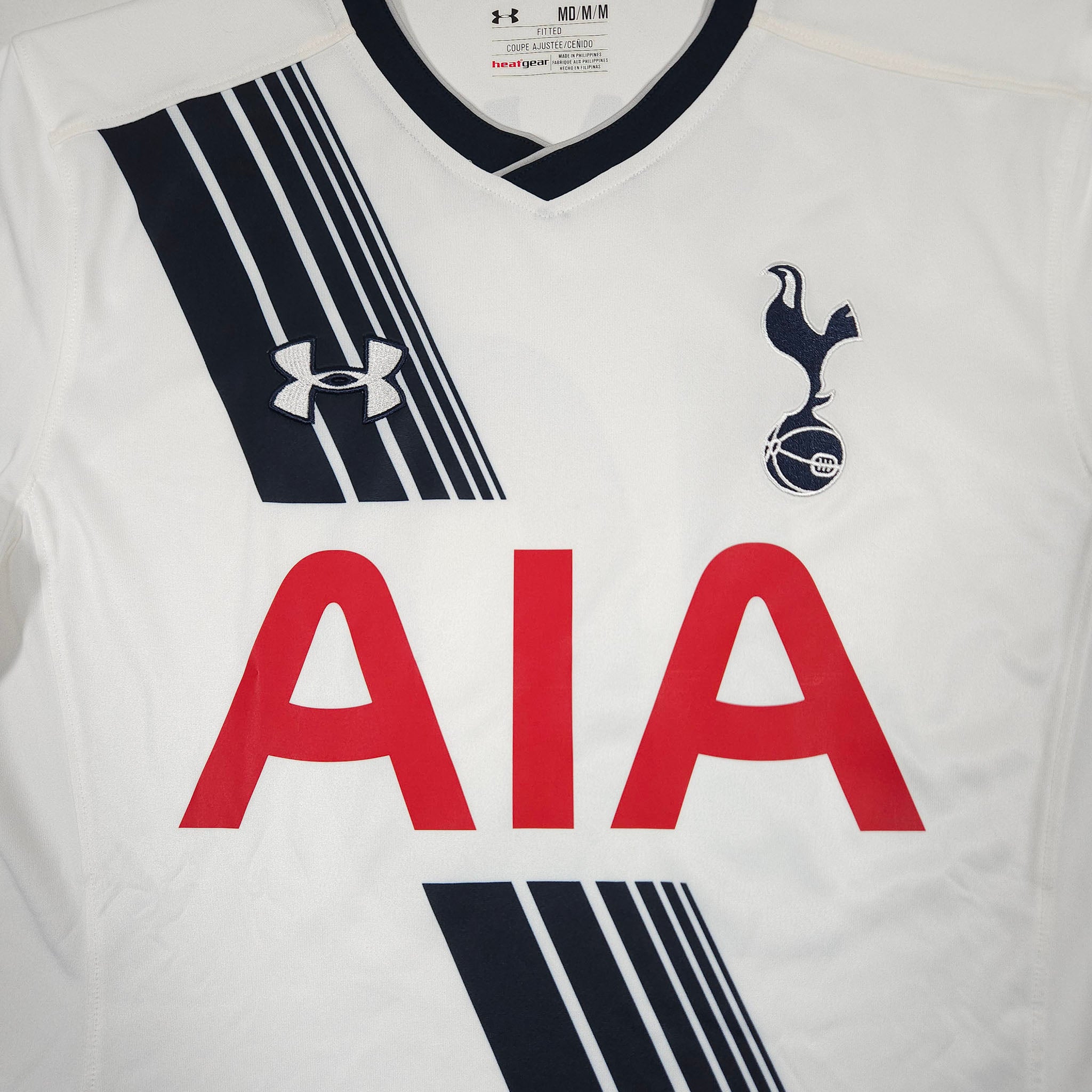 2015-16 Tottenham Hotspur Home Shirt Kane #10 detailed view 1