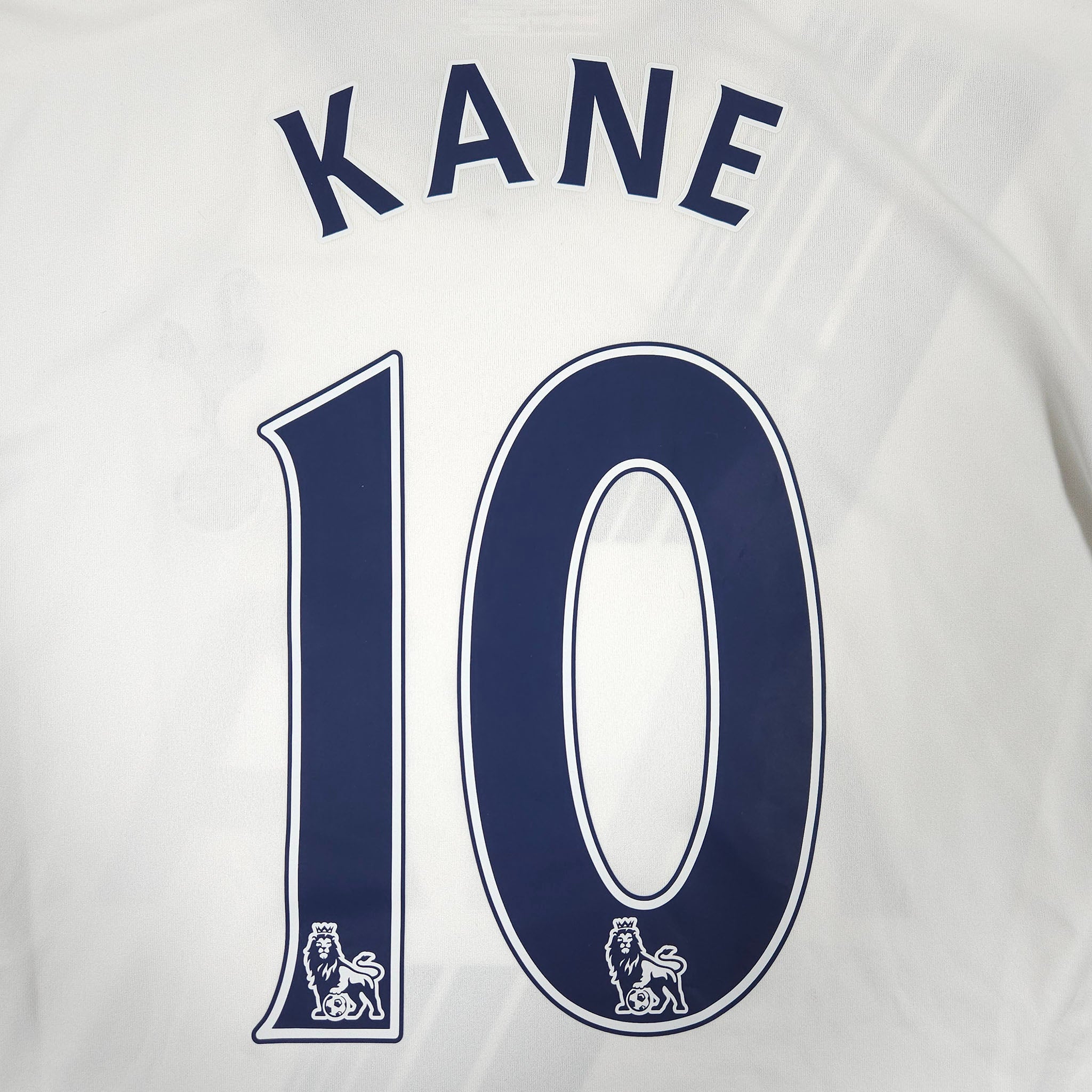 2015-16 Tottenham Hotspur Home Shirt Kane #10 detailed view 7