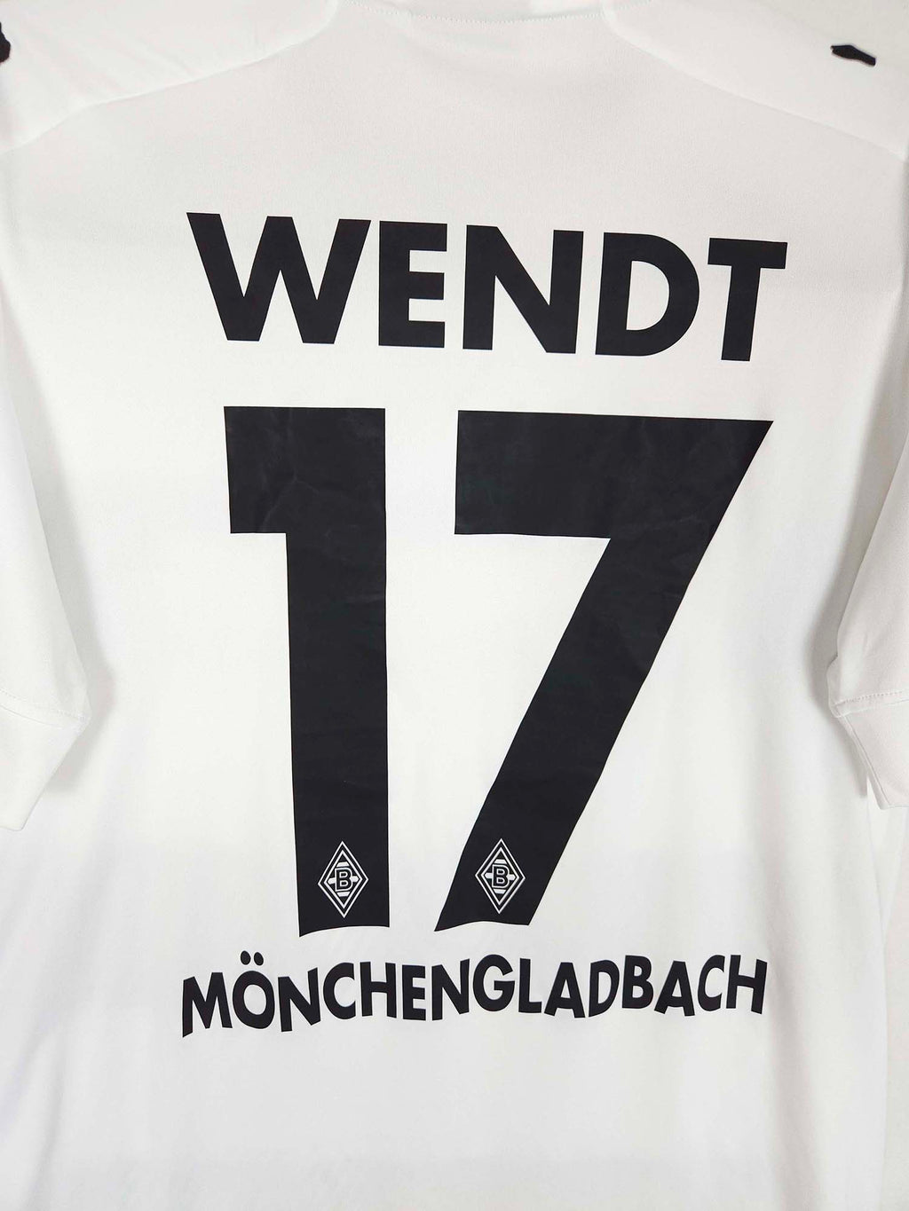 2016-17 Borussia Mönchengladbach thuisshirt Wendt #17