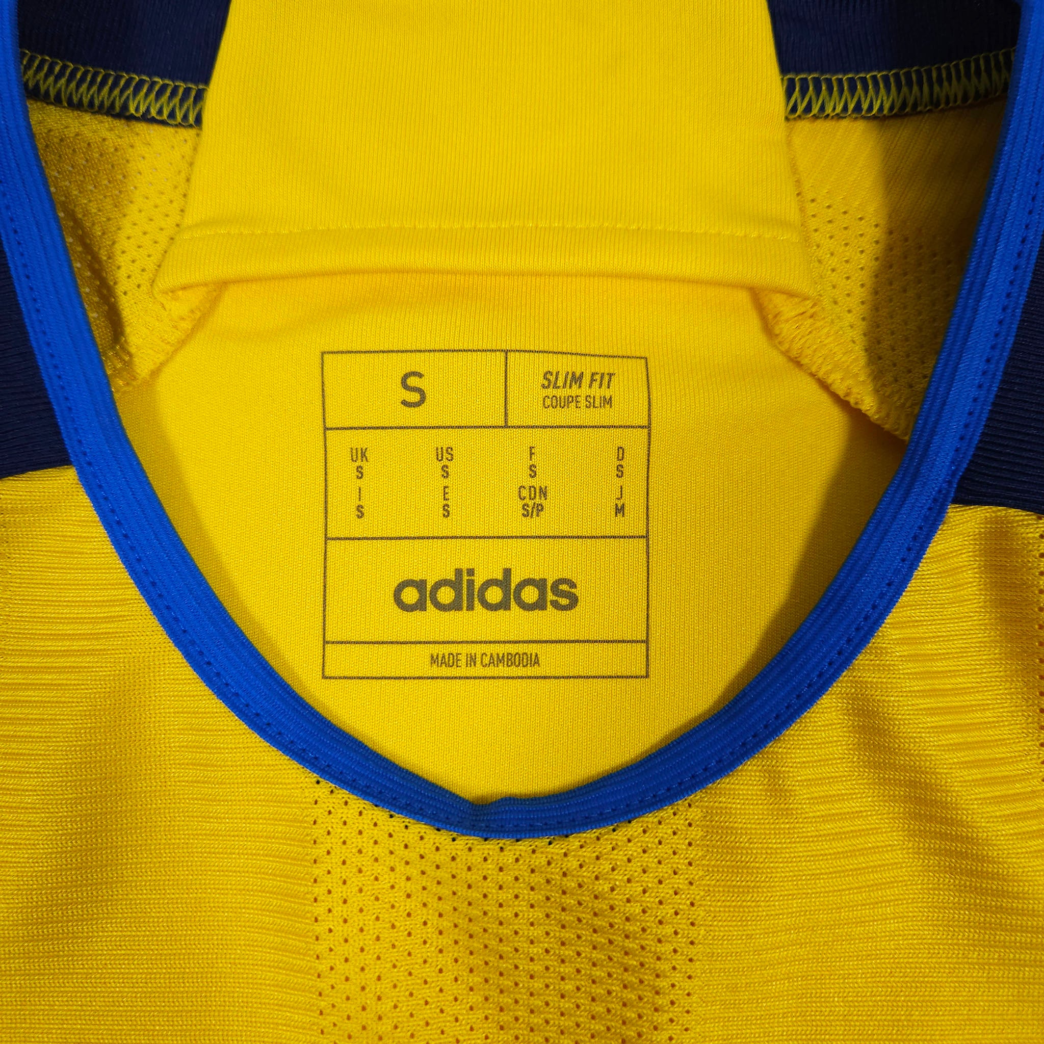 Sweden Home Shirt 2022-23 detailed view 5
