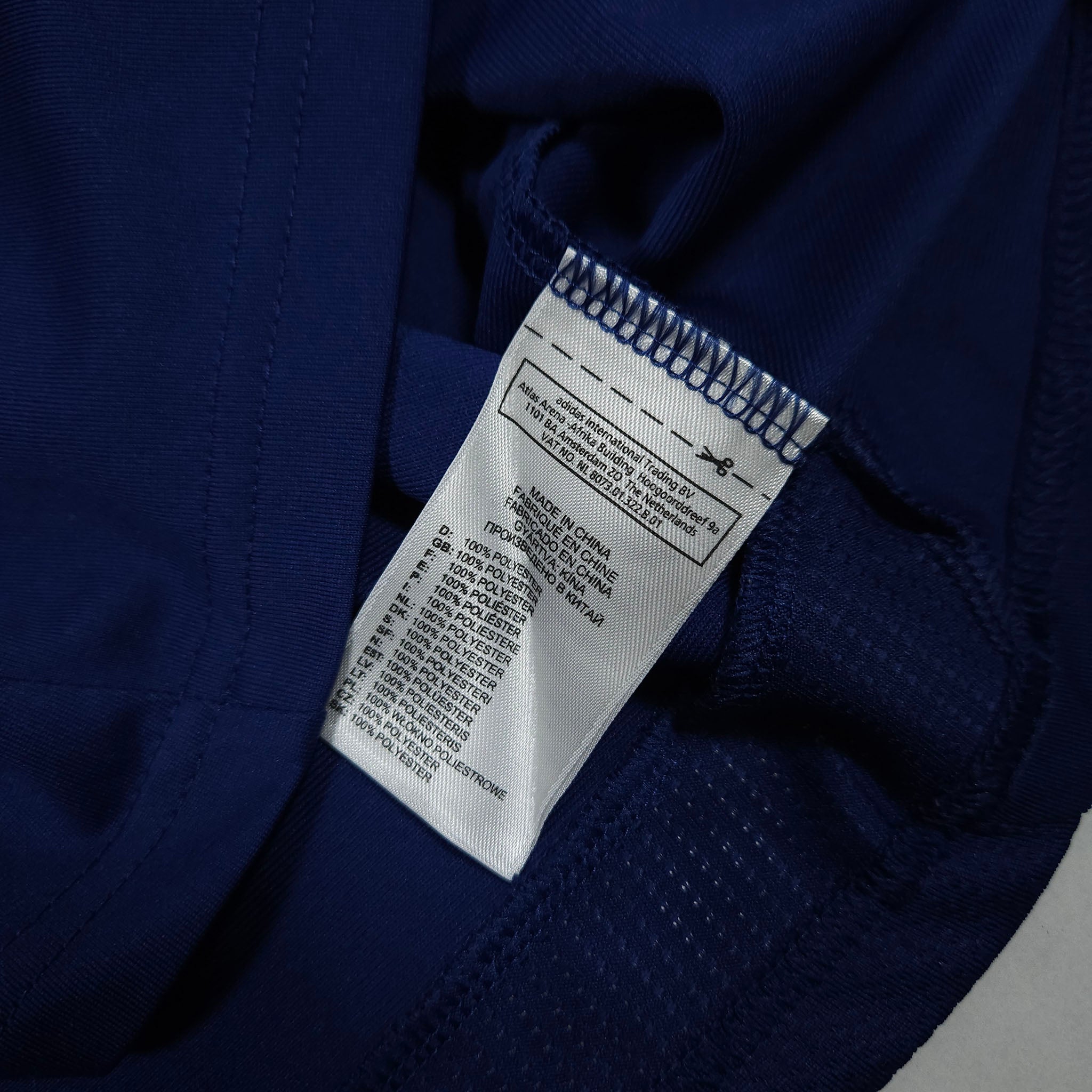 2009-10 France Home Shirt detailed view 8